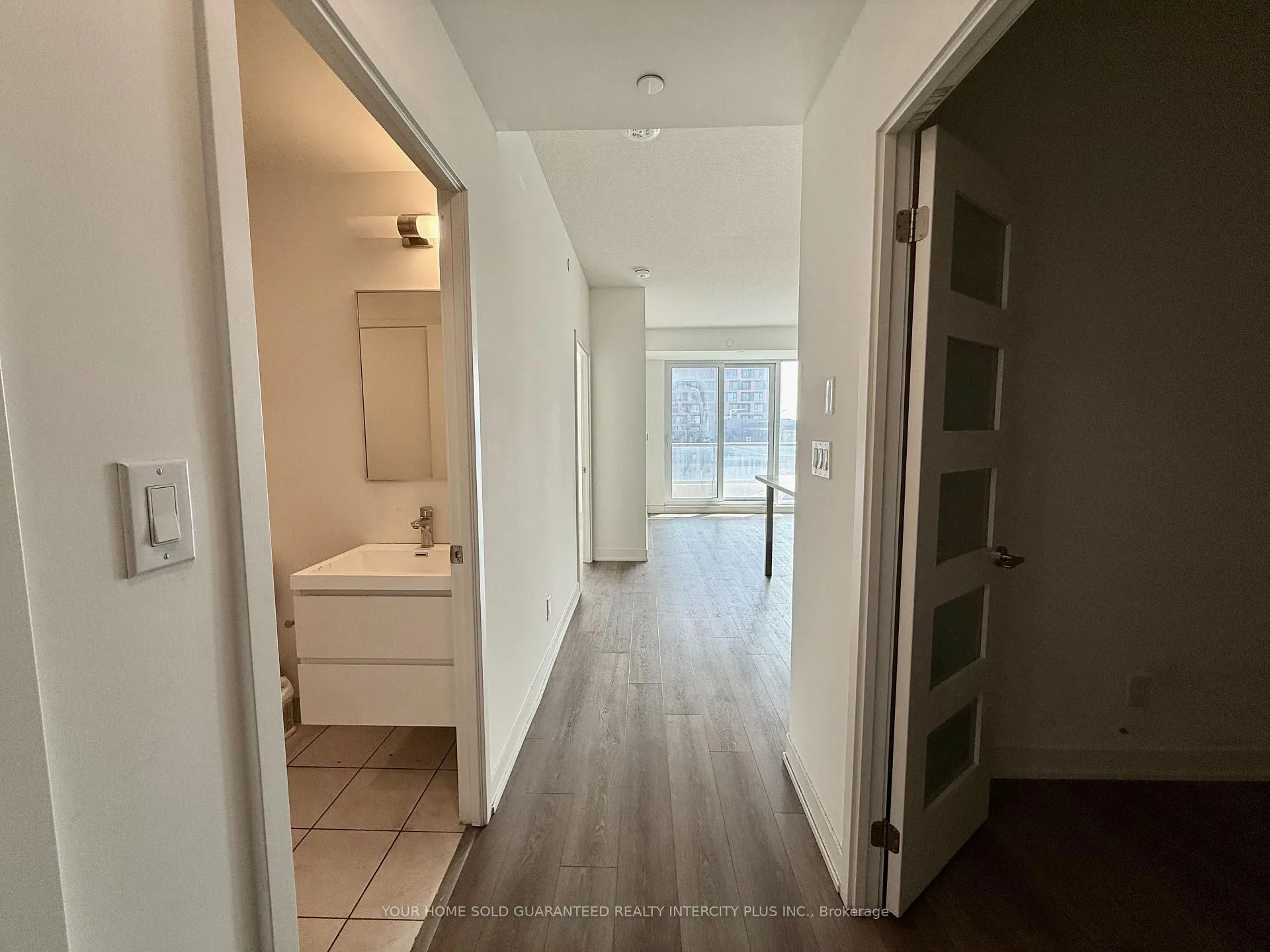 Photo 2 of Unit 1202, 8119 Birchmount Road, Markham, Unionville — HOMEH
