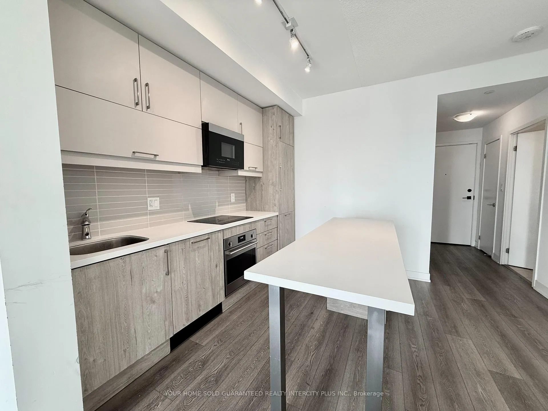 Photo 11 of Unit 1202, 8119 Birchmount Road, Markham, Unionville — HOMEH