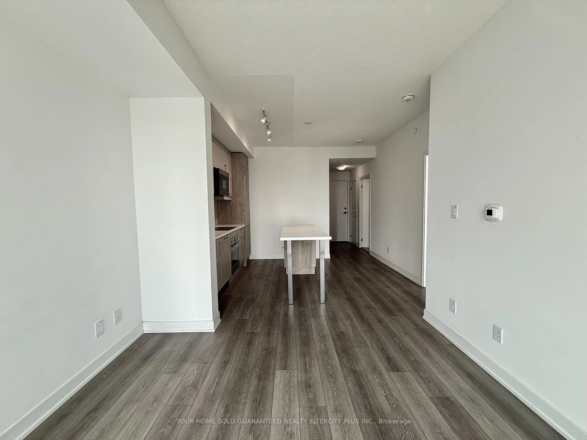 Photo 12 of Unit 1202, 8119 Birchmount Road, Markham, Unionville — HOMEH