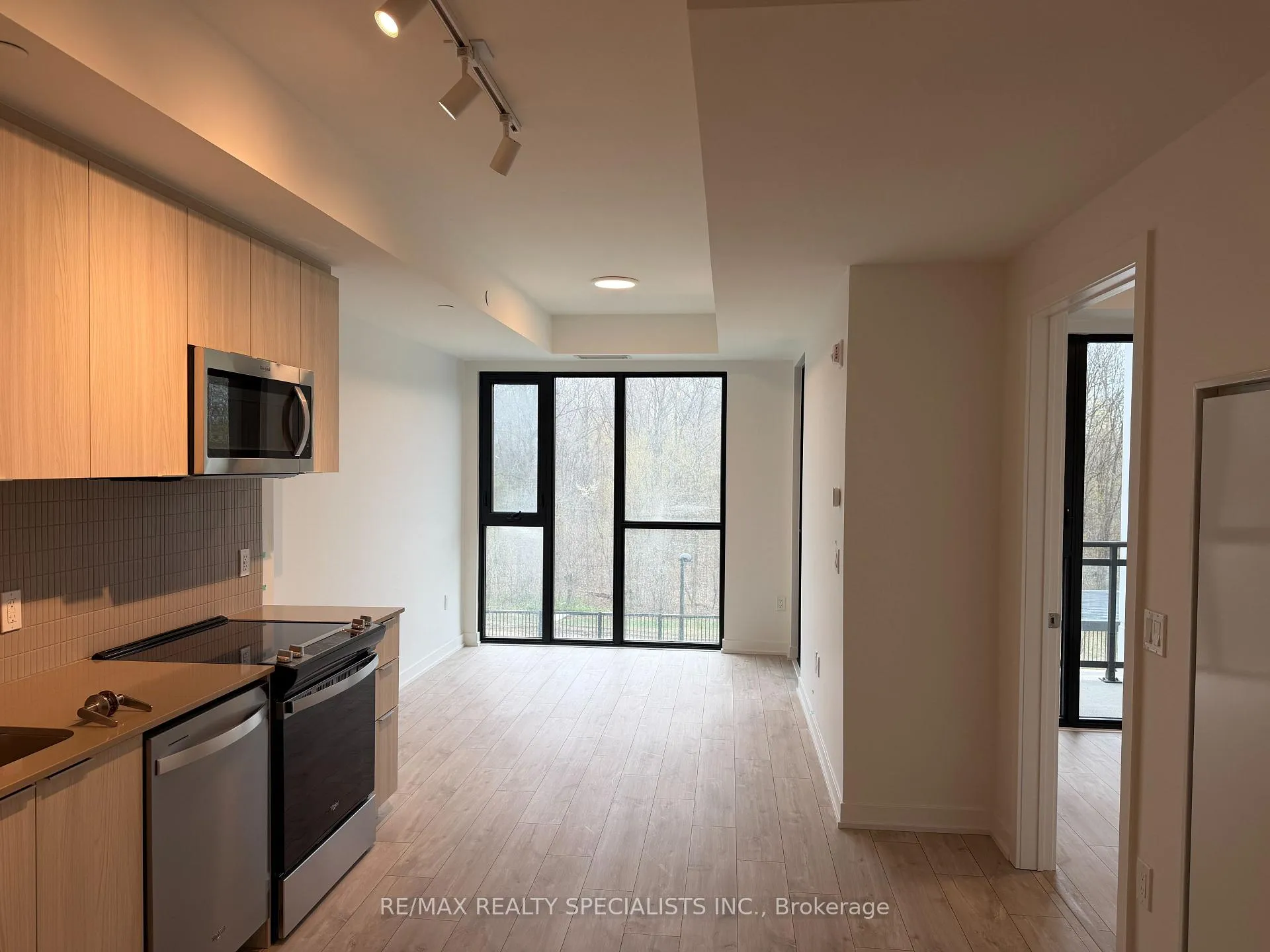 Photo 1 of Unit 227, 710 Whitlock Avenue, Milton, Cobban — HOMEH