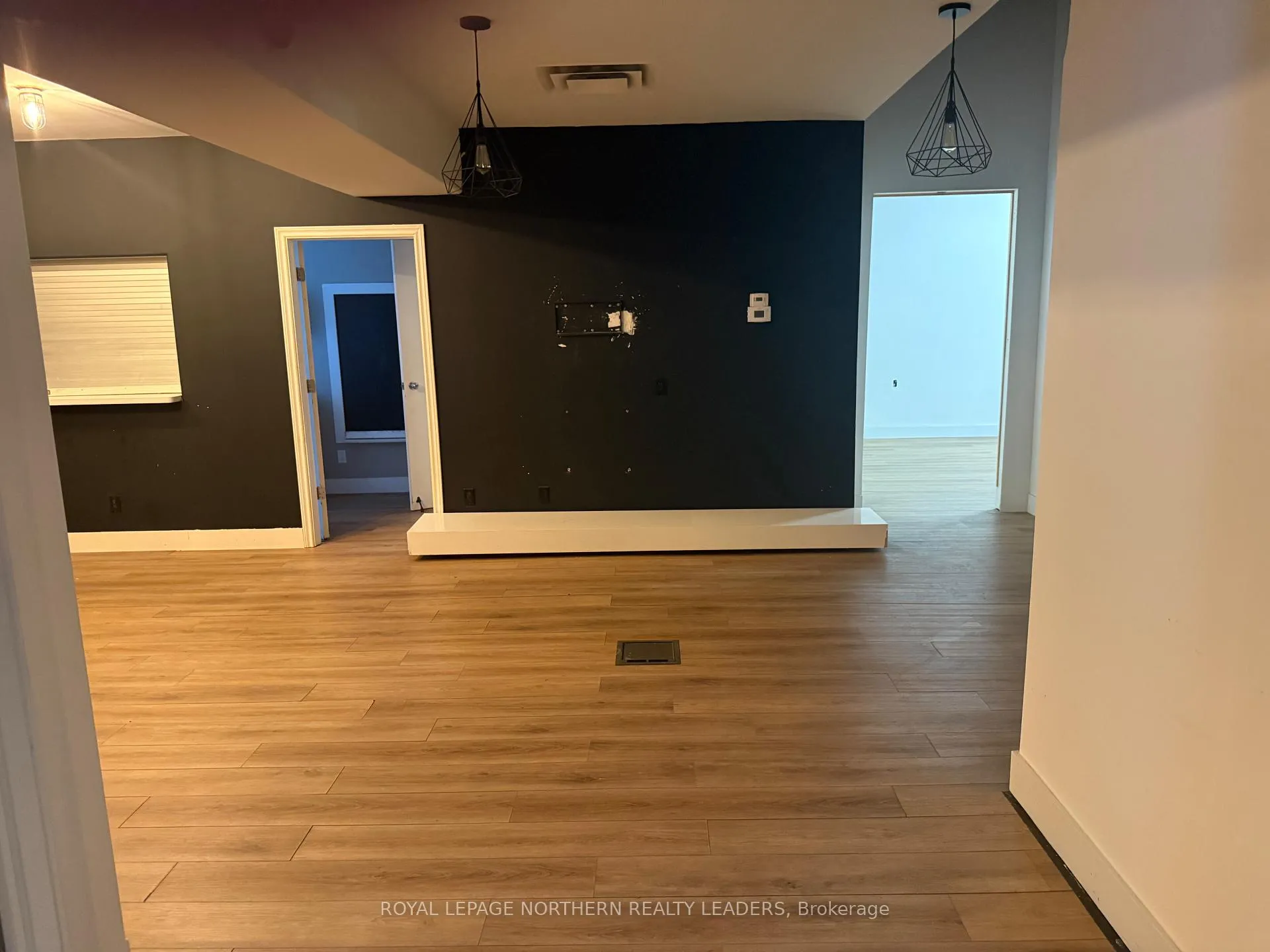 Photo 15 of 61 Sixth Avenue, Timmins, TNE - Central — HOMEH