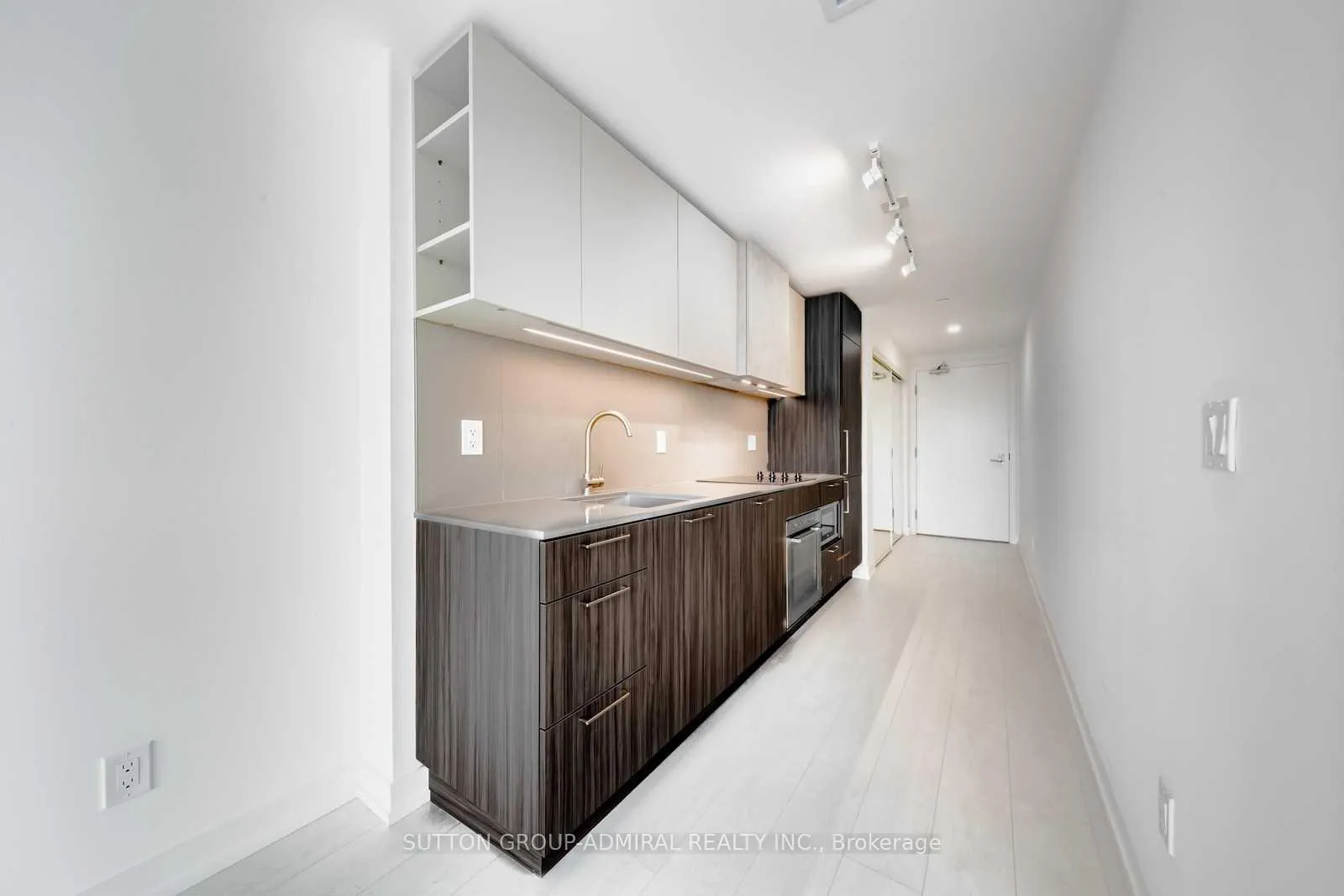Photo 4 of Unit 522, 19 Western Battery Road, Toronto, Niagara — HOMEH