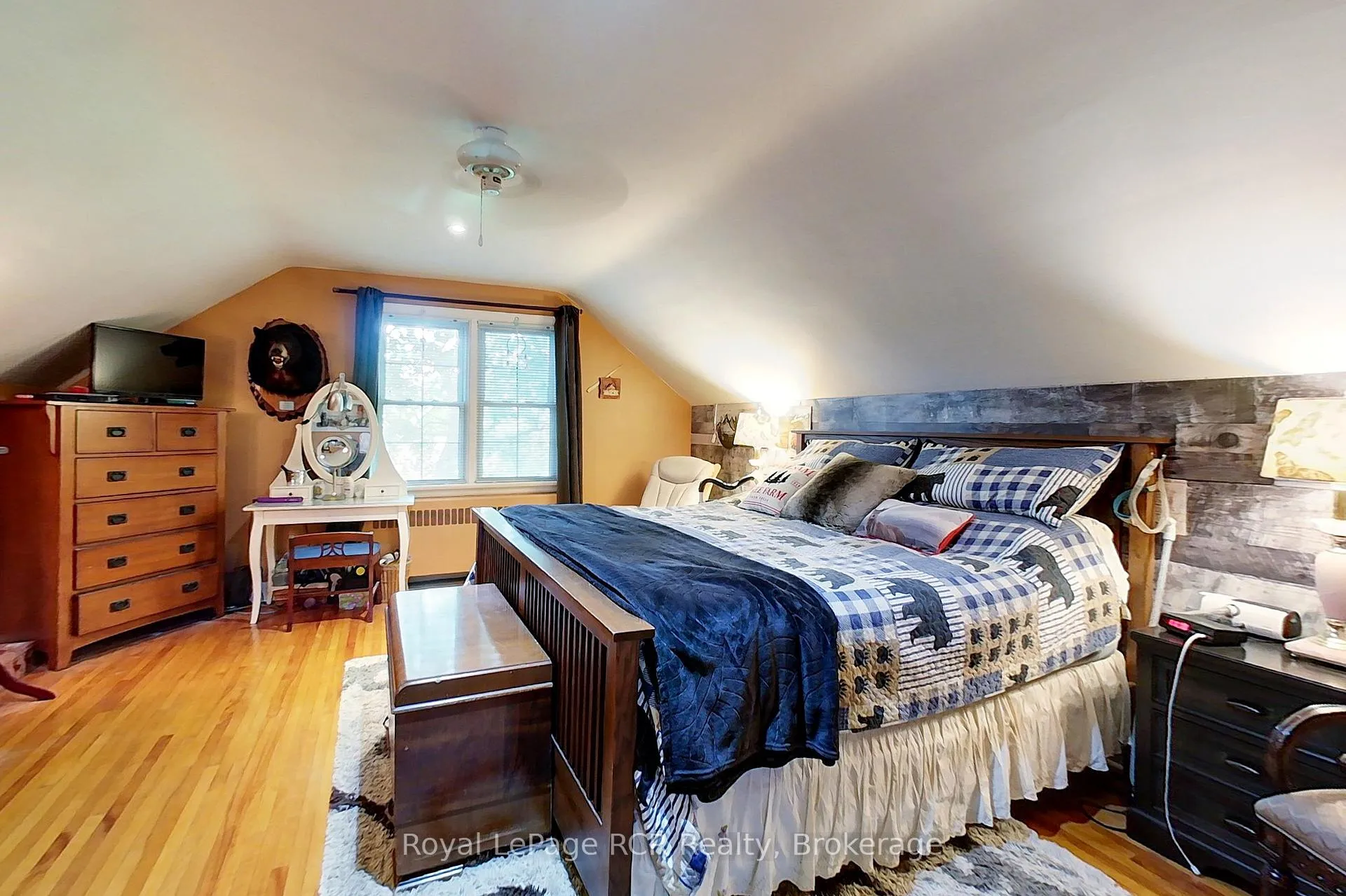 Photo 18 of 1053 Highway 9, South Bruce — HOMEH