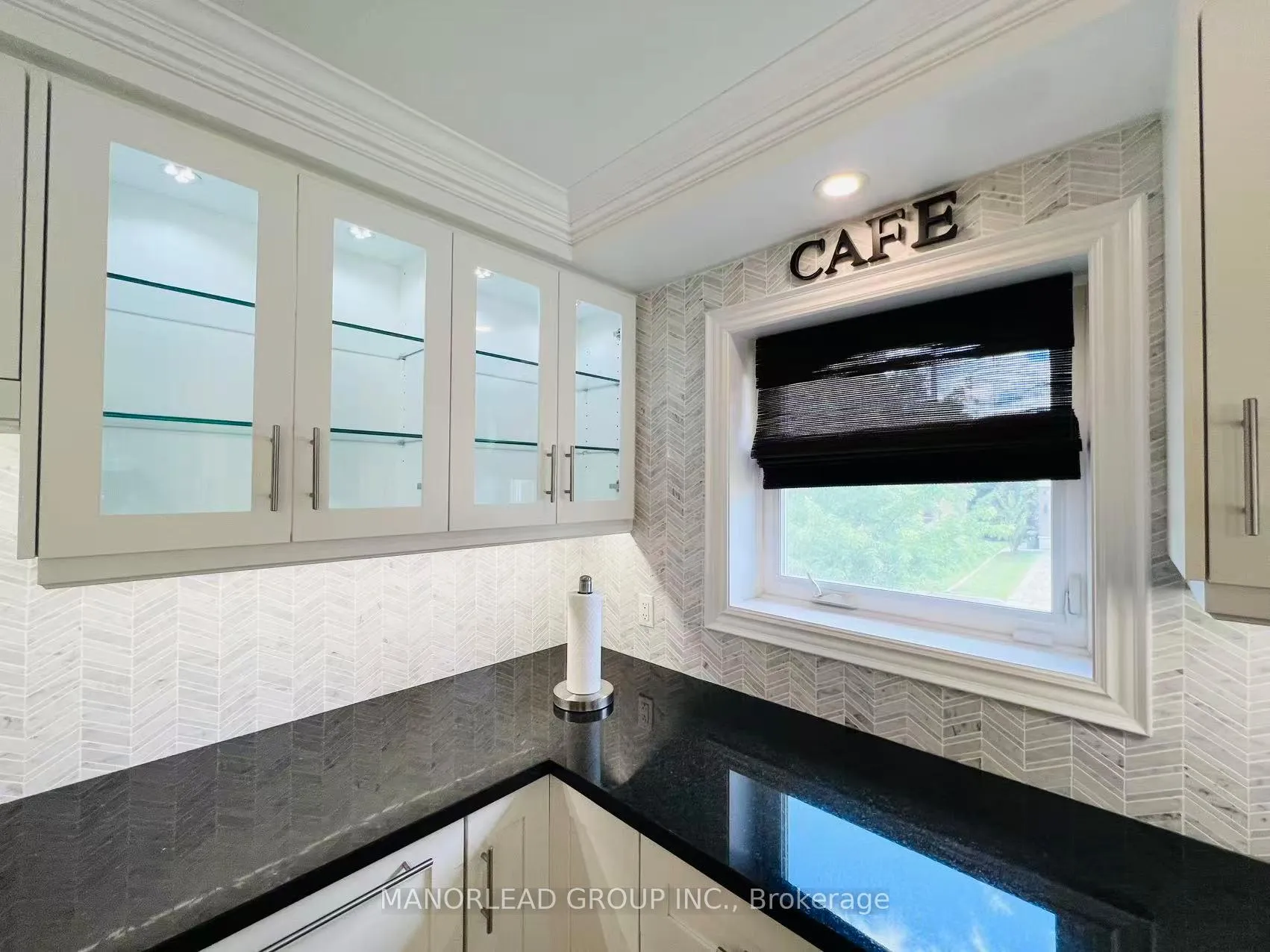 Photo 9 of 10 Greenyards Drive, North York, Newtonbrook East — HOMEH