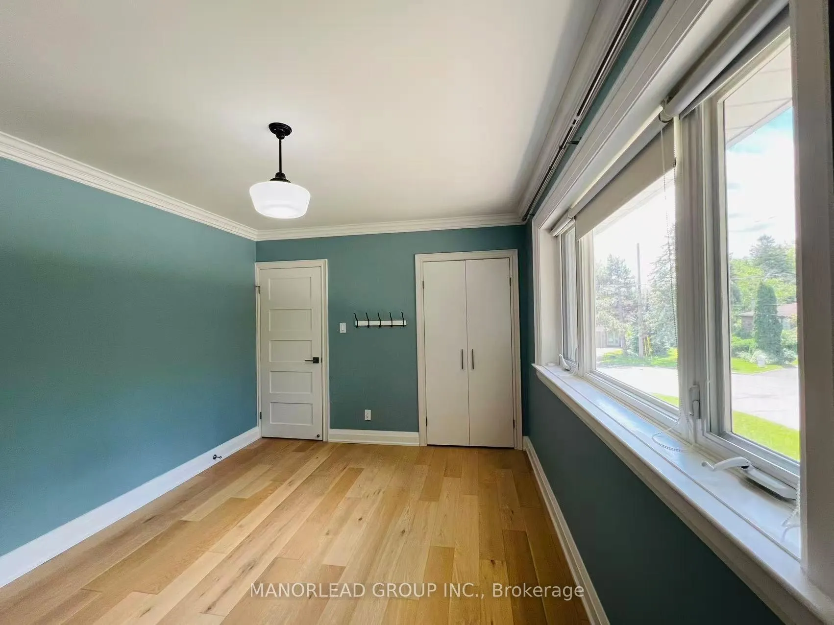 Photo 16 of 10 Greenyards Drive, North York, Newtonbrook East — HOMEH