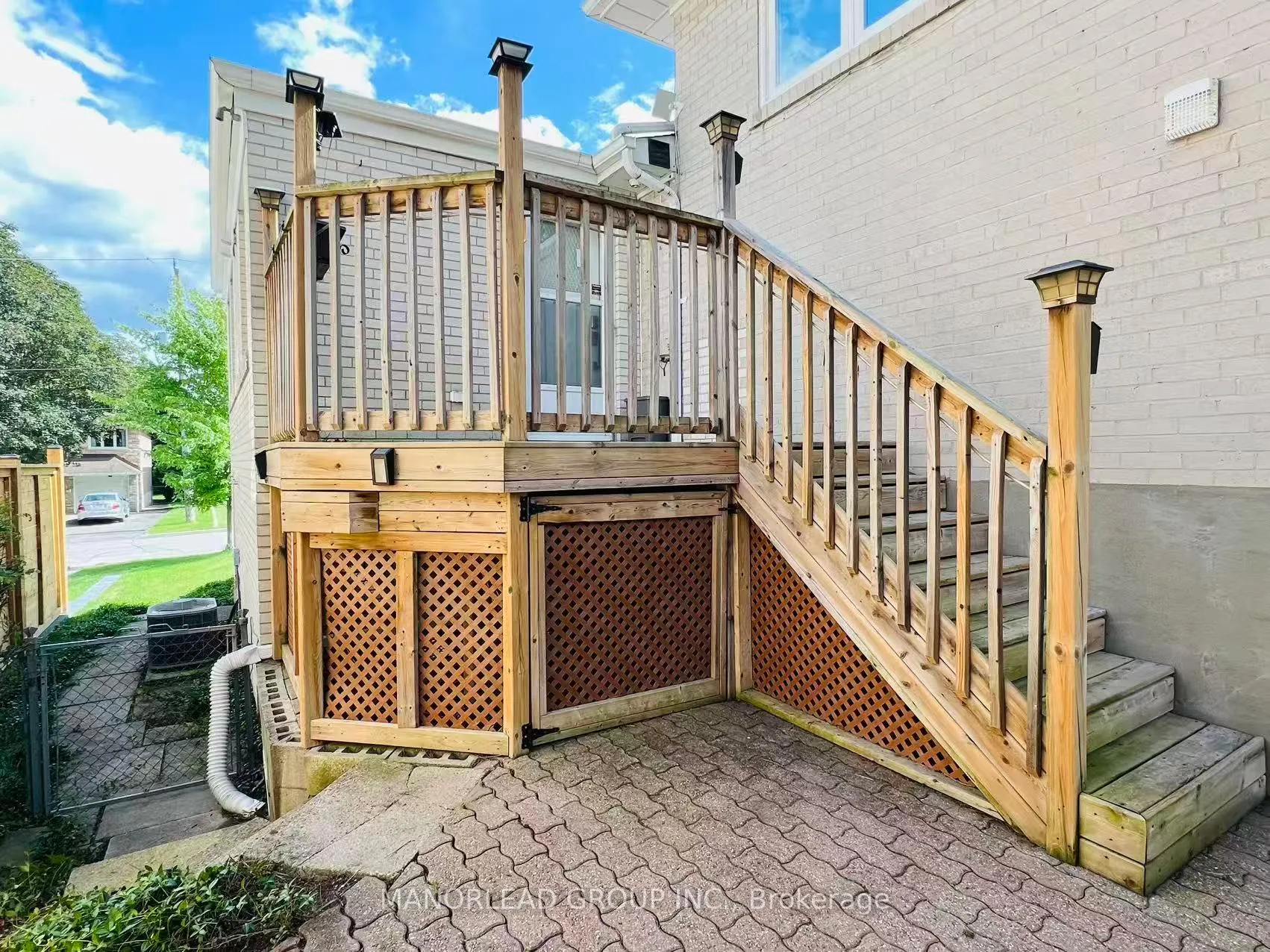 Photo 37 of 10 Greenyards Drive, North York, Newtonbrook East — HOMEH