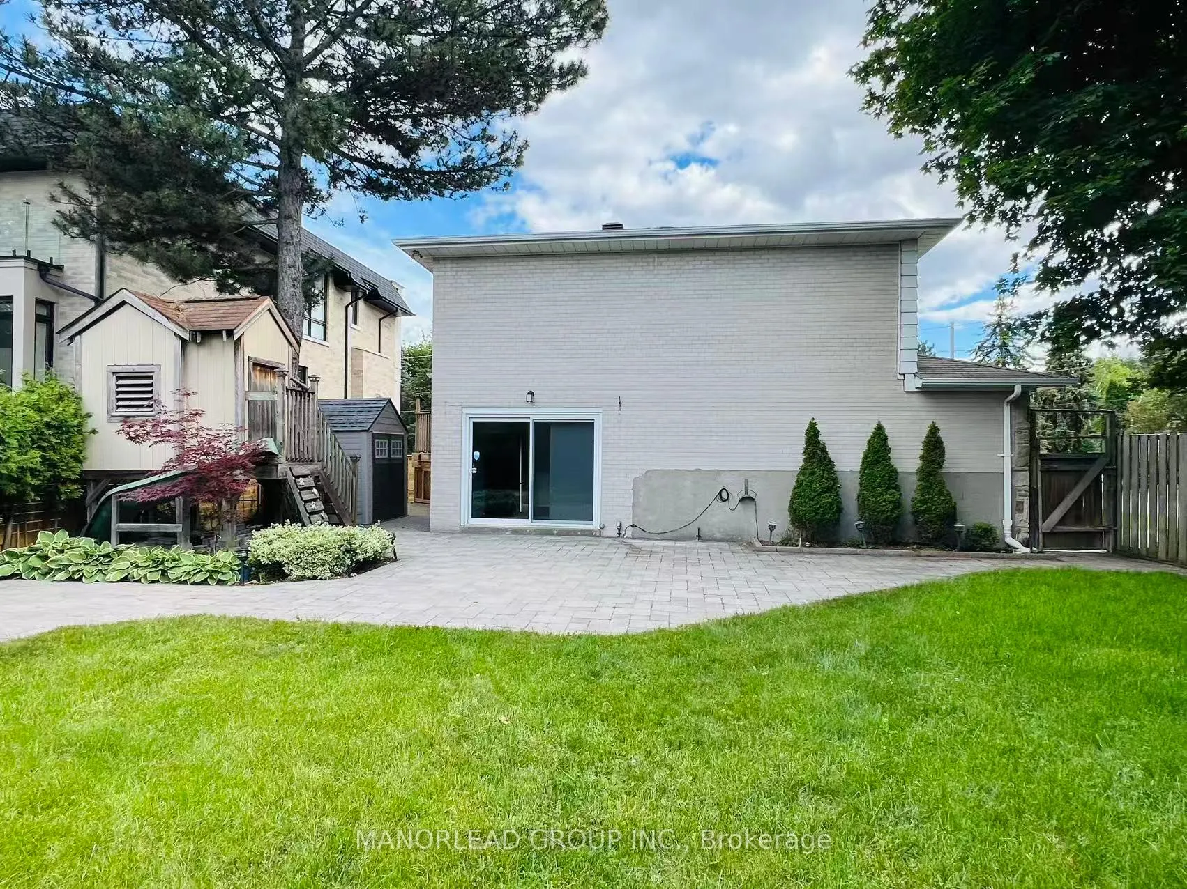 Photo 48 of 10 Greenyards Drive, North York, Newtonbrook East — HOMEH