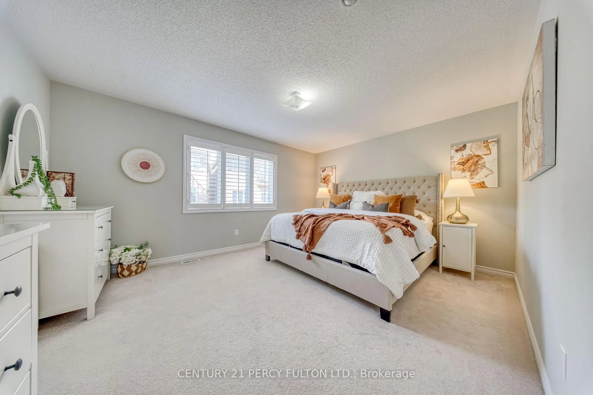 Photo 17 of 1564 Brandy Court, Pickering, Duffin Heights — HOMEH