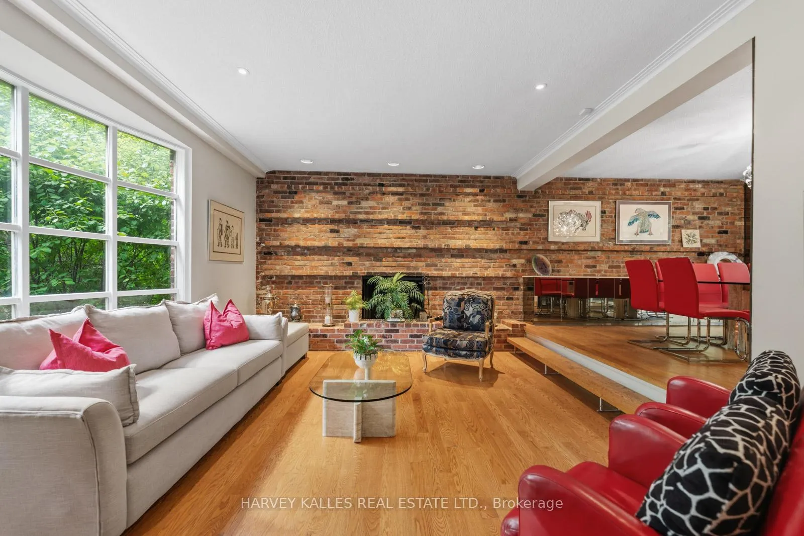 Photo 12 of 1 Vyner Road, North York, St. Andrew-Windfields — HOMEH