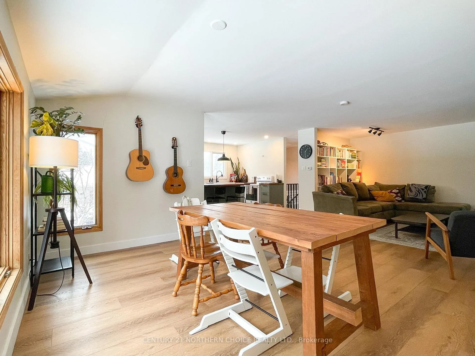 Photo 12 of 6 Beech Crescent, Ear Falls — HOMEH