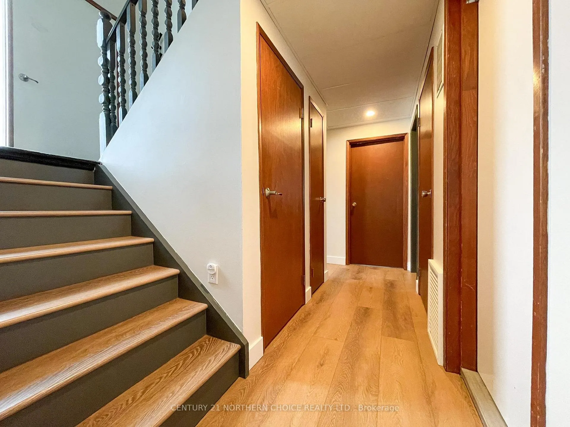 Photo 27 of 6 Beech Crescent, Ear Falls — HOMEH