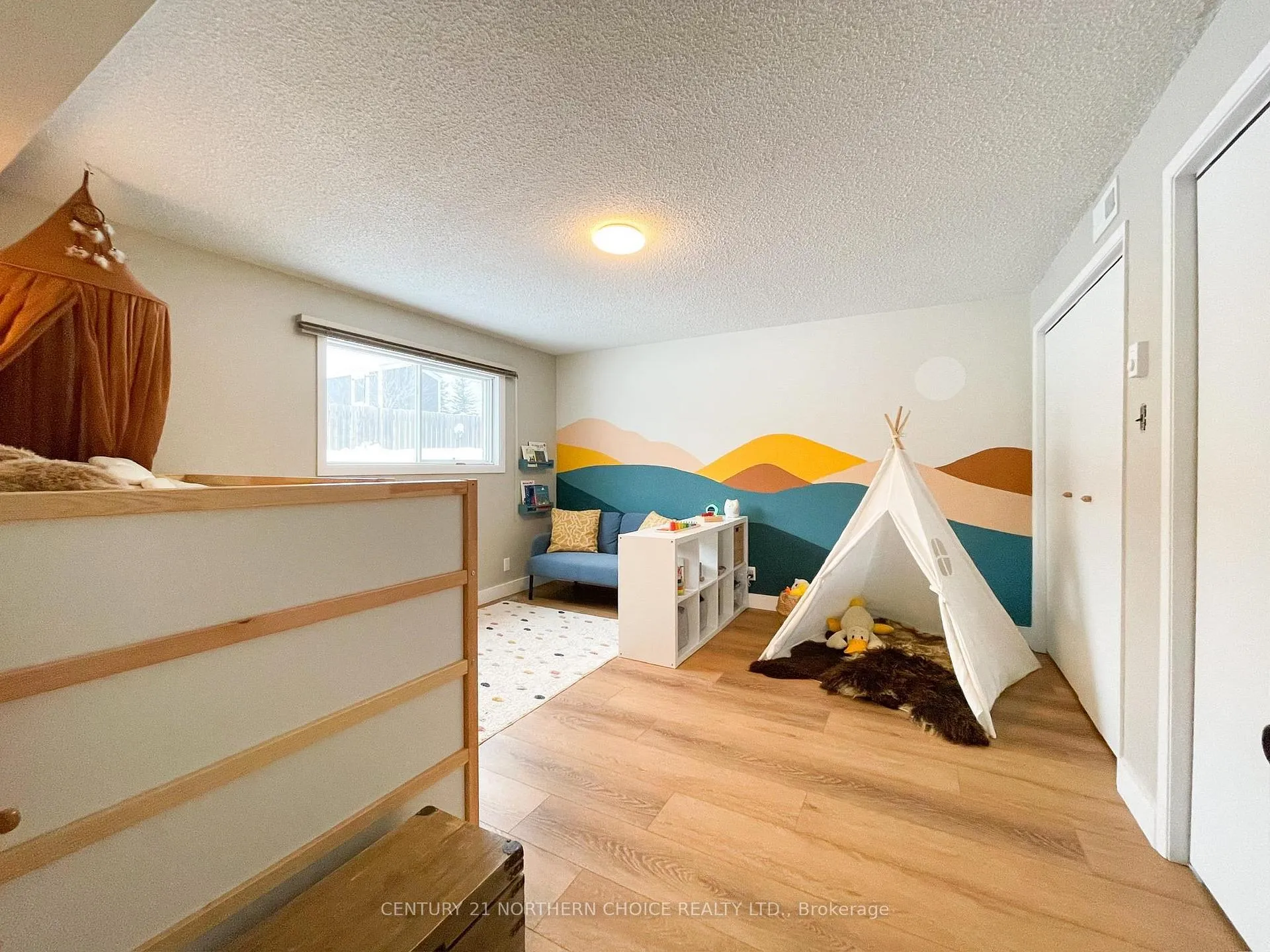 Photo 32 of 6 Beech Crescent, Ear Falls — HOMEH