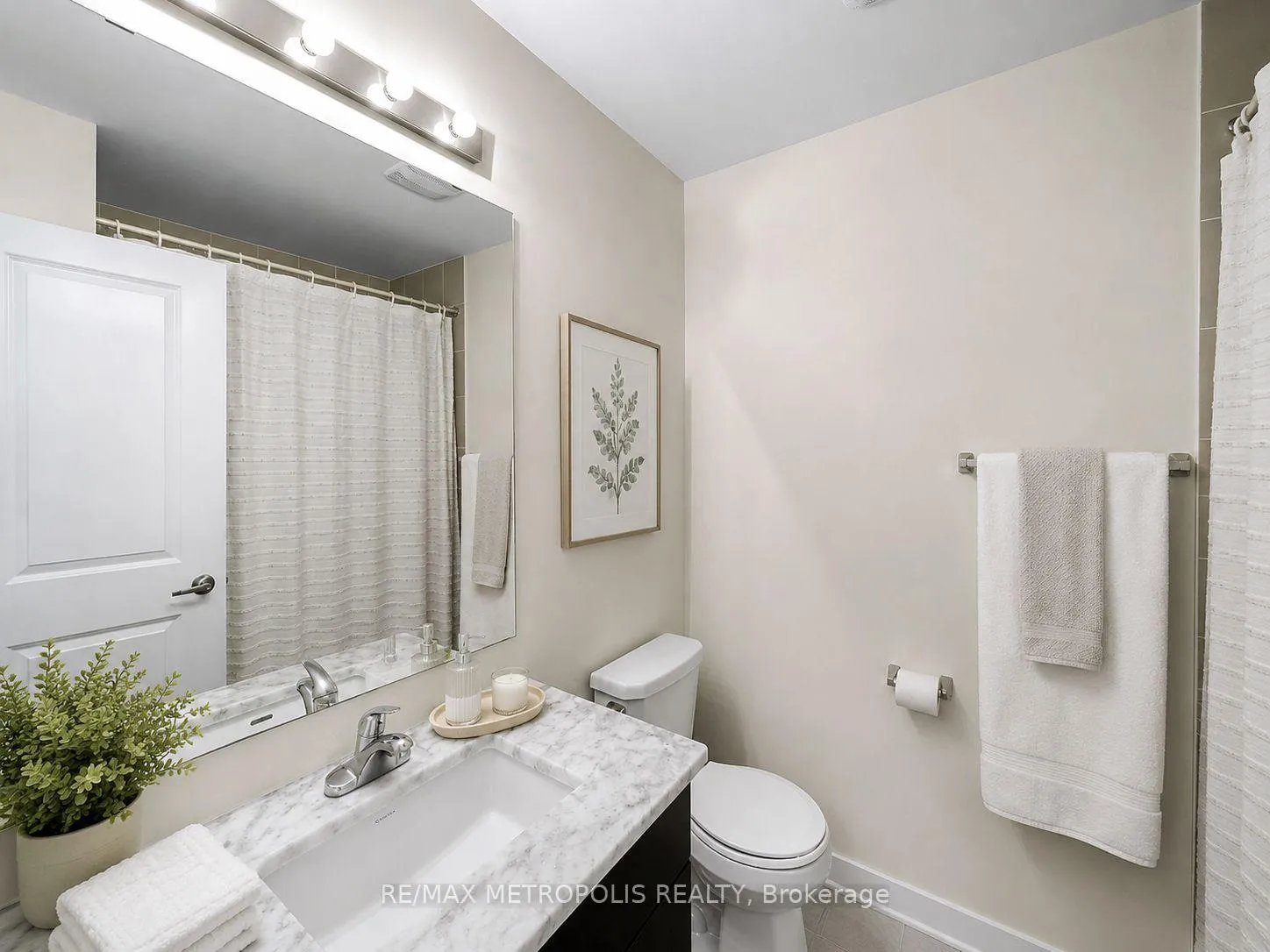 Photo 32 of 2521 Castlegate Crossing, Pickering, Duffin Heights — HOMEH