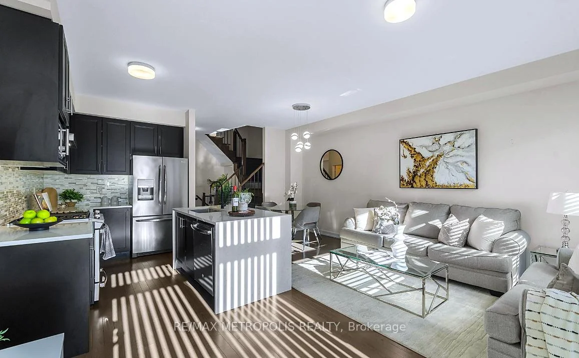 Photo 15 of 2521 Castlegate Crossing, Pickering, Duffin Heights — HOMEH
