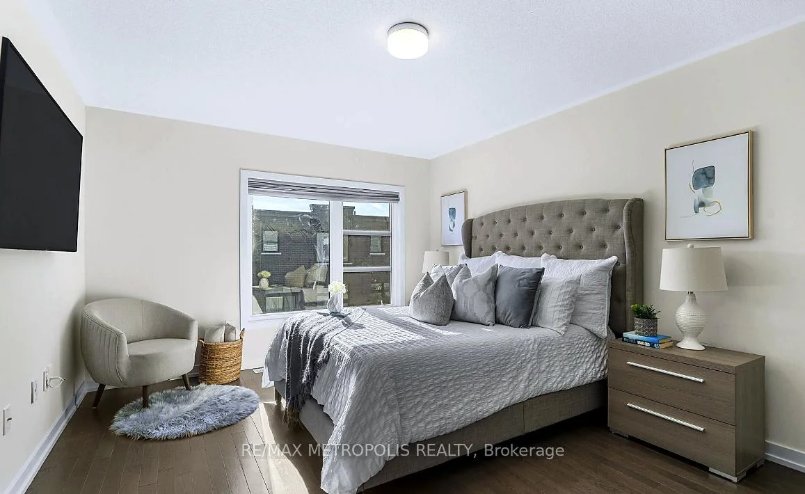 Photo 17 of 2521 Castlegate Crossing, Pickering, Duffin Heights — HOMEH