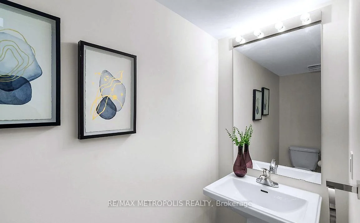 Photo 26 of 2521 Castlegate Crossing, Pickering, Duffin Heights — HOMEH
