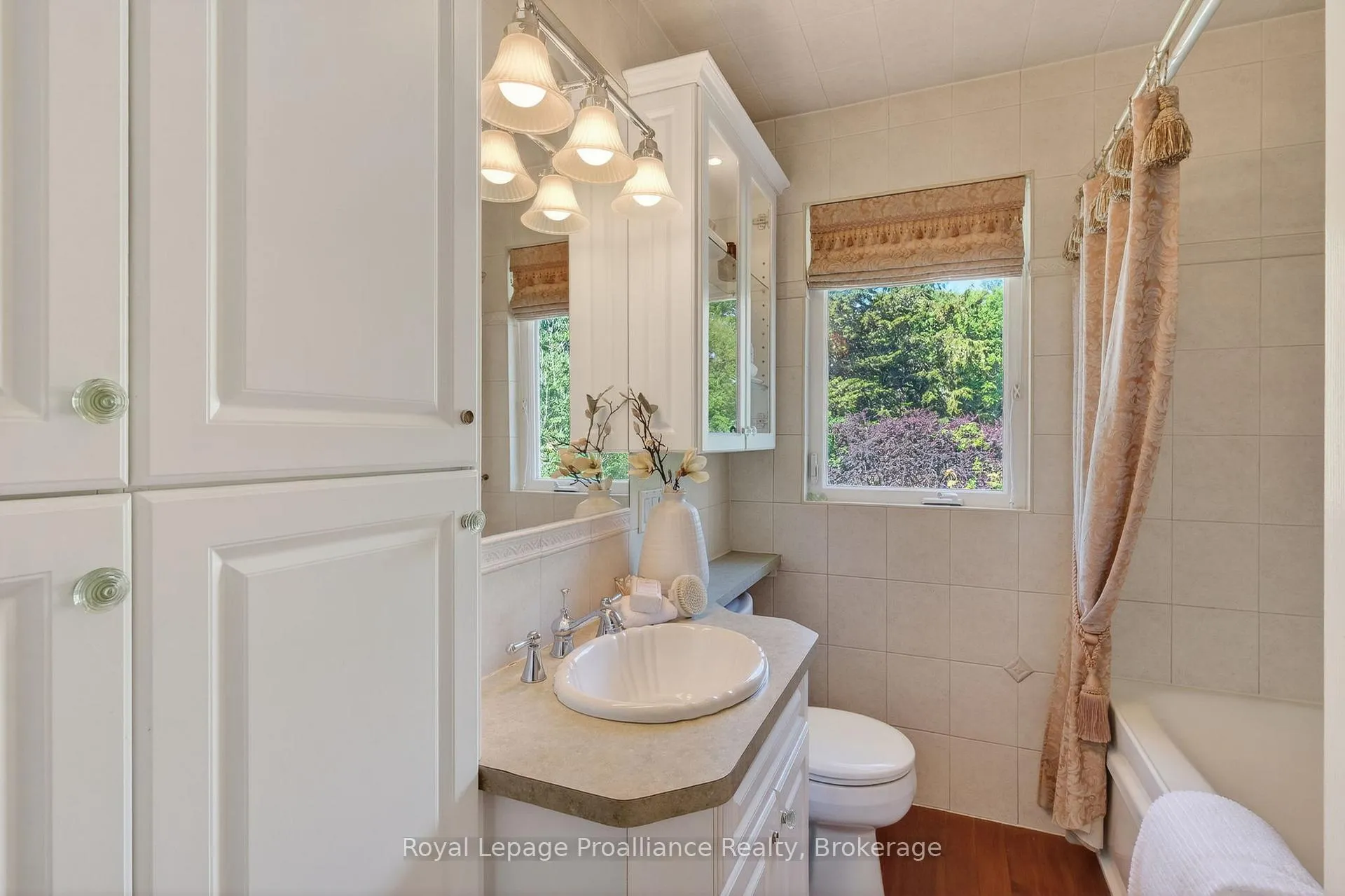 Photo 25 of 951 D'Arcy Street, Cobourg — HOMEH