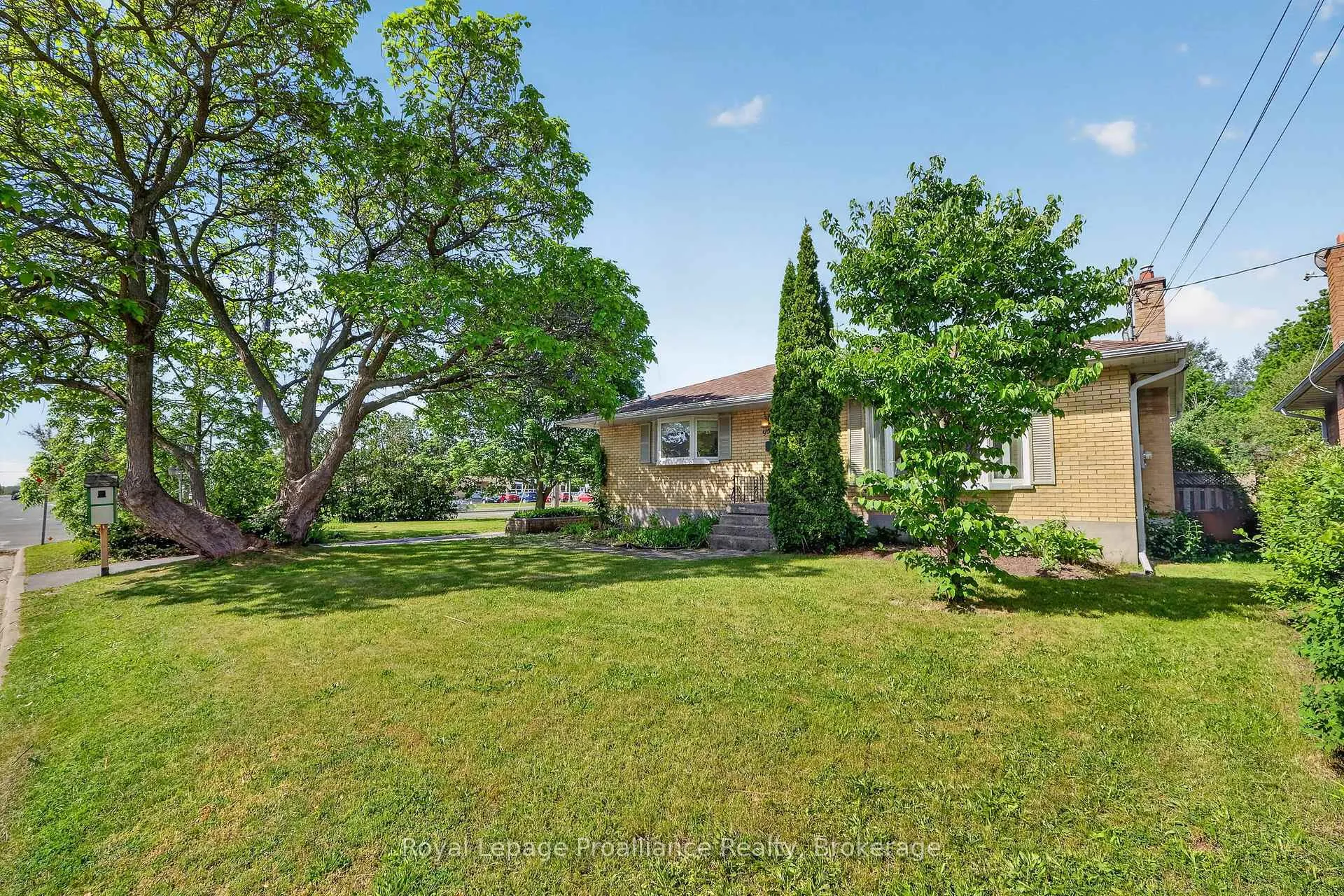 Photo 36 of 951 D'Arcy Street, Cobourg — HOMEH