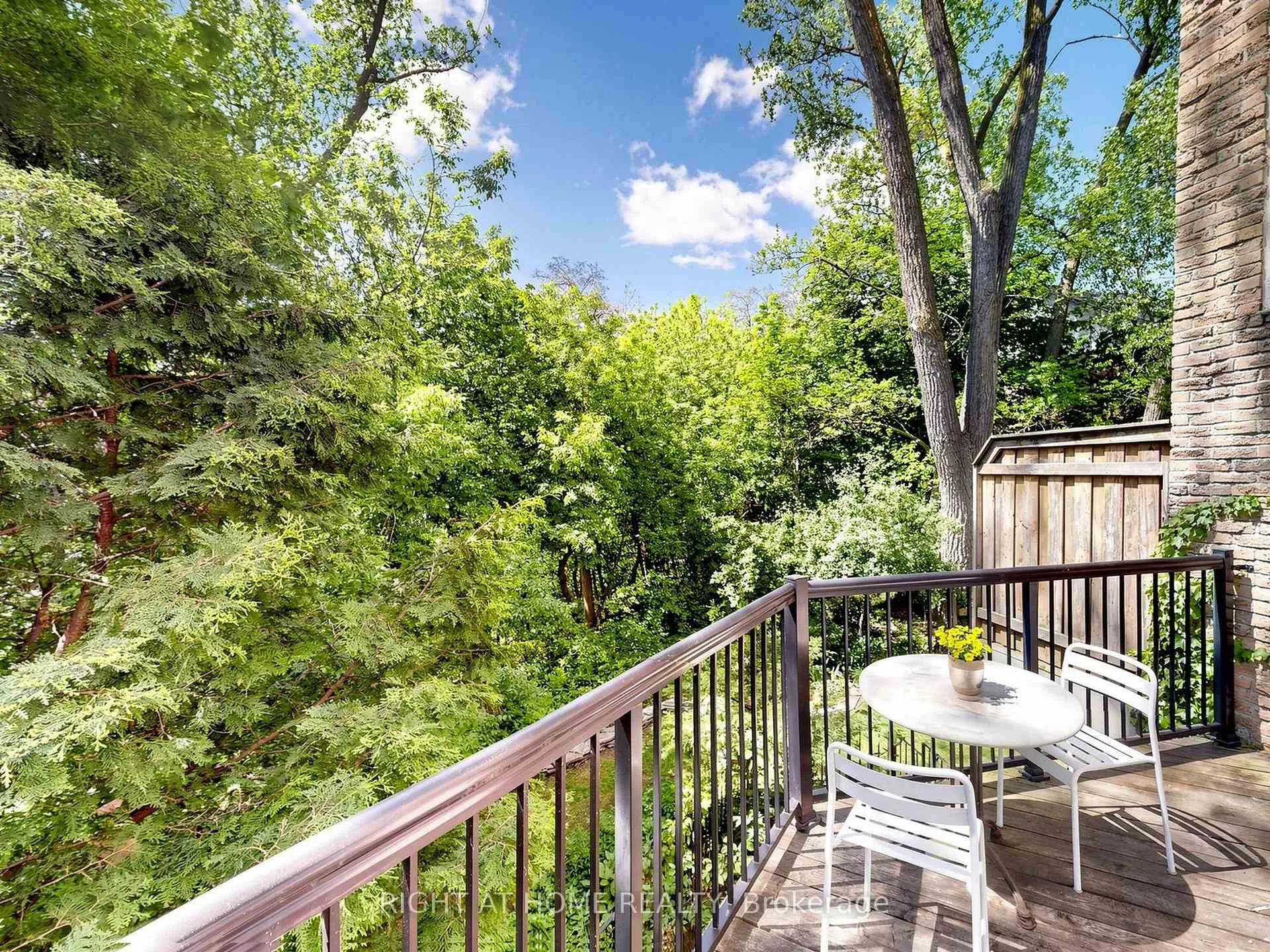 Photo 11 of Unit 14, 20 Budgell Terrace, Toronto, High Park-Swansea — HOMEH