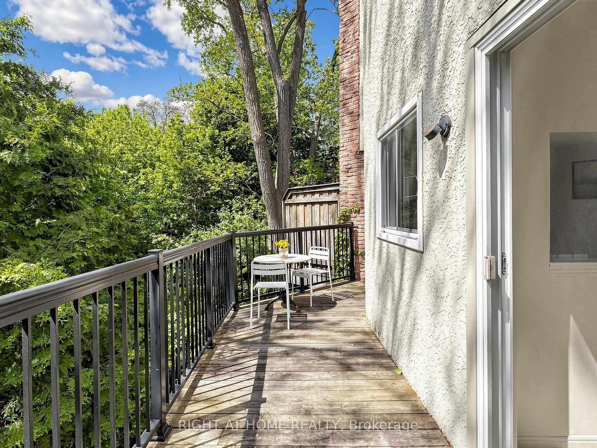 Photo 12 of Unit 14, 20 Budgell Terrace, Toronto, High Park-Swansea — HOMEH