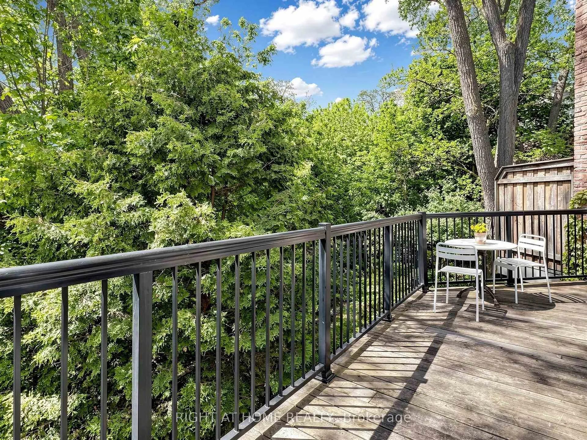 Photo 13 of Unit 14, 20 Budgell Terrace, Toronto, High Park-Swansea — HOMEH