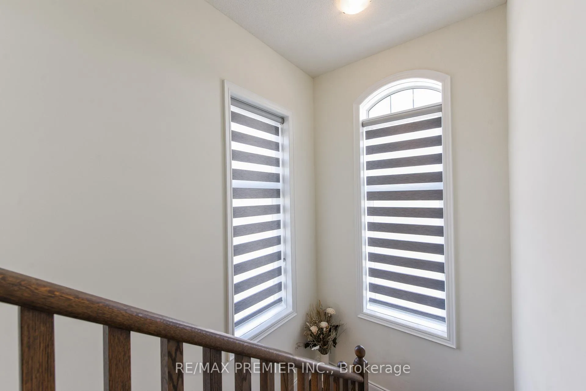 Photo 24 of 215 Hayrake Street, Brampton, Snelgrove — HOMEH