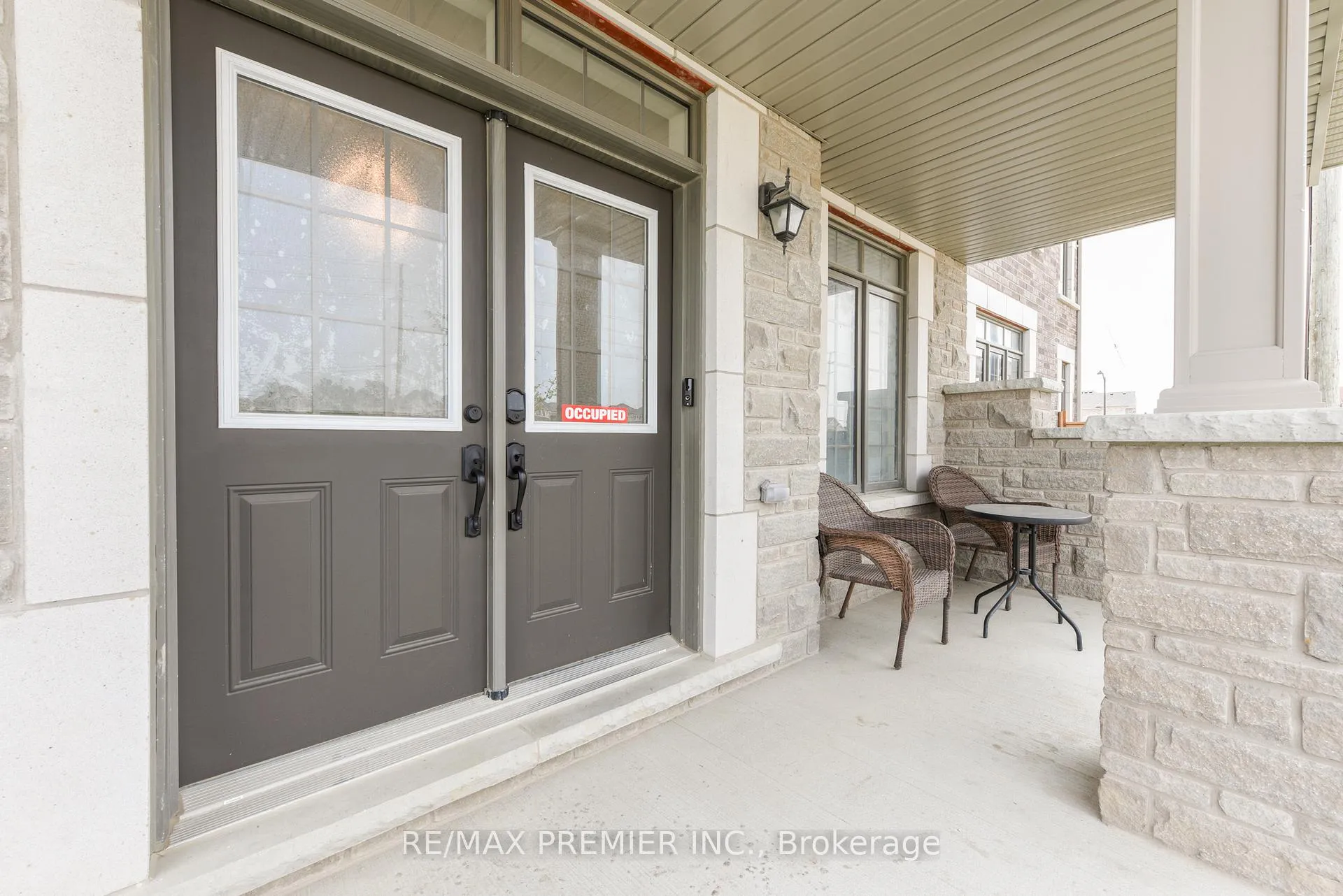 Photo 46 of 215 Hayrake Street, Brampton, Snelgrove — HOMEH