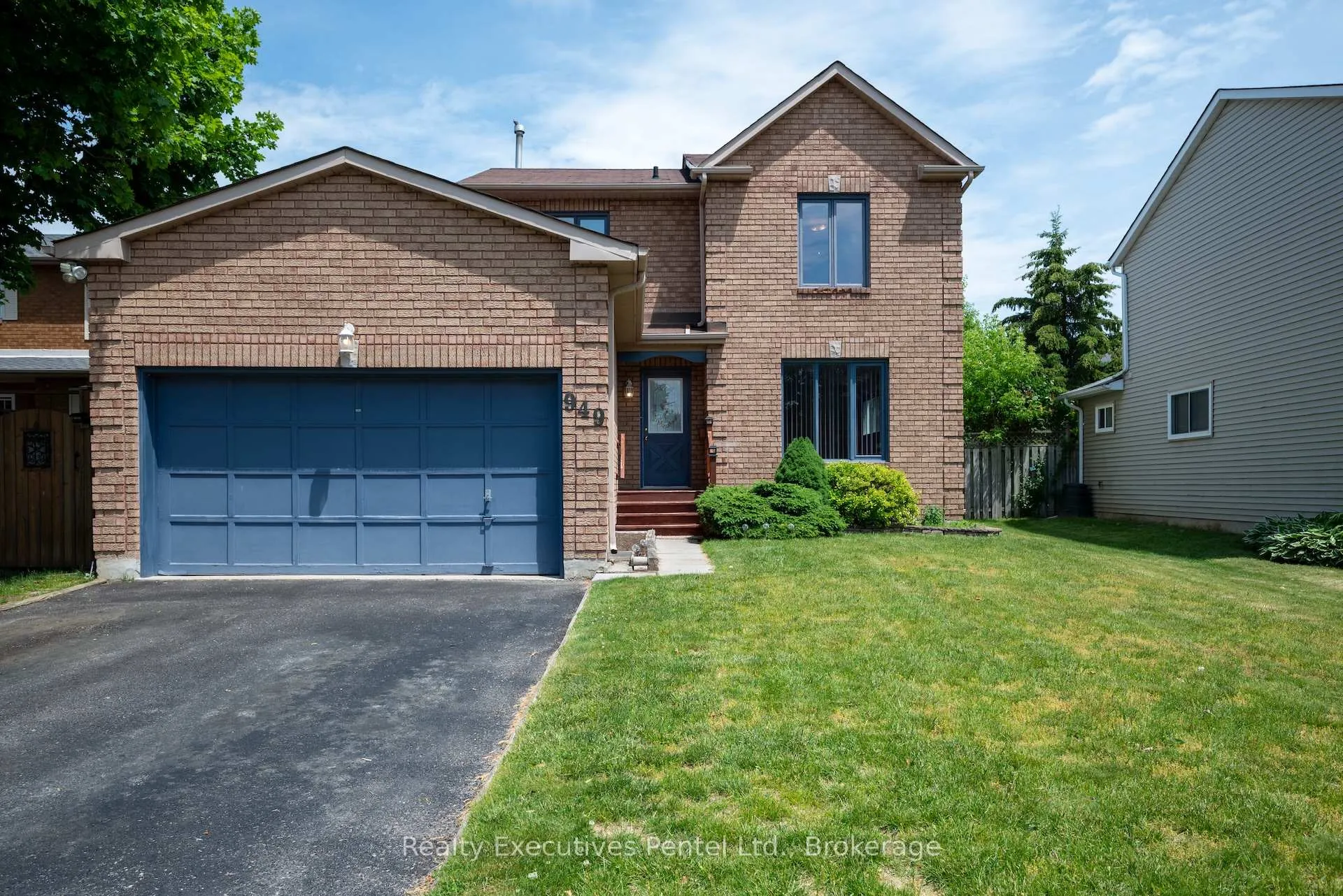 Photo 1 of 949 Cornell Crescent, Cobourg — HOMEH