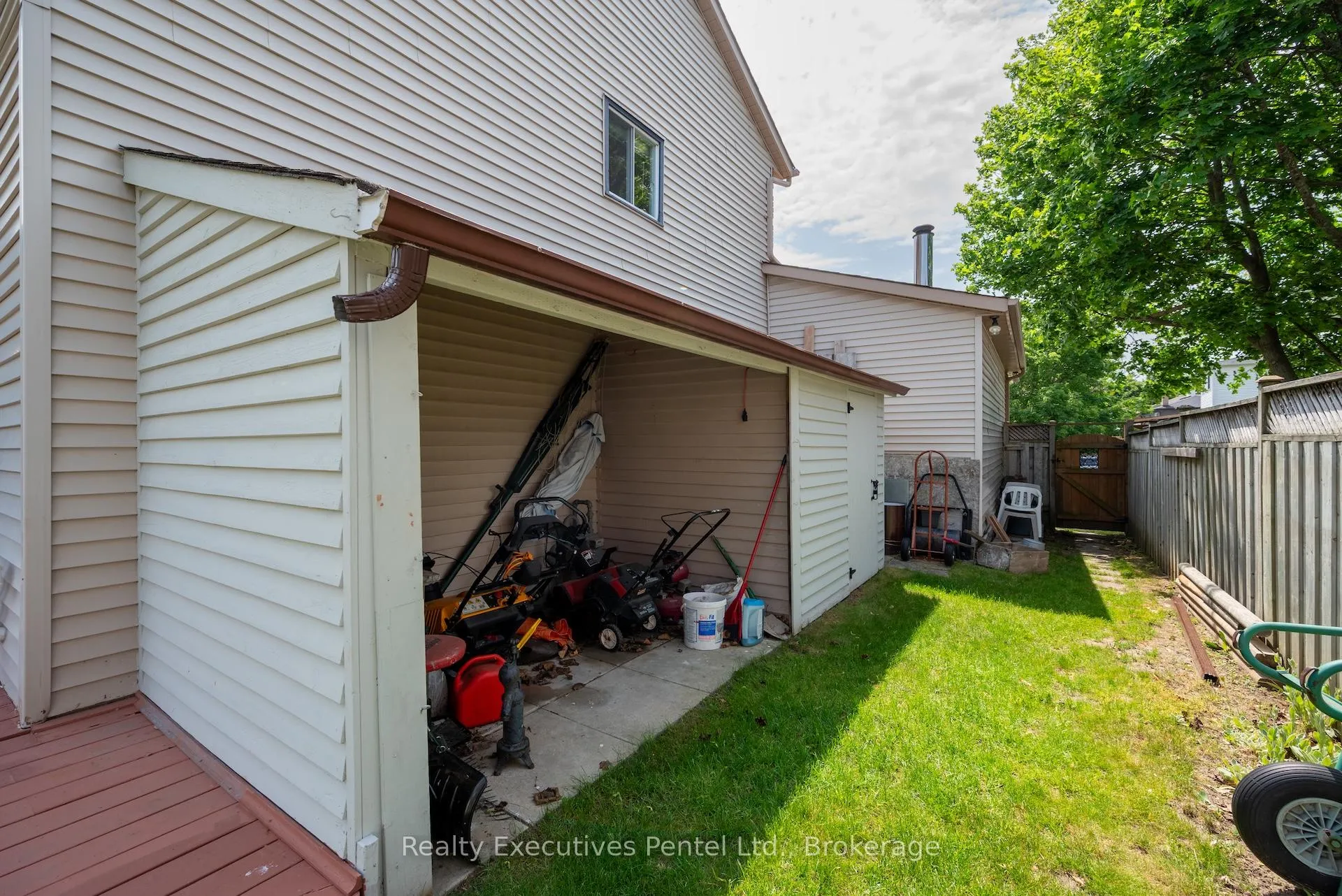 Photo 31 of 949 Cornell Crescent, Cobourg — HOMEH
