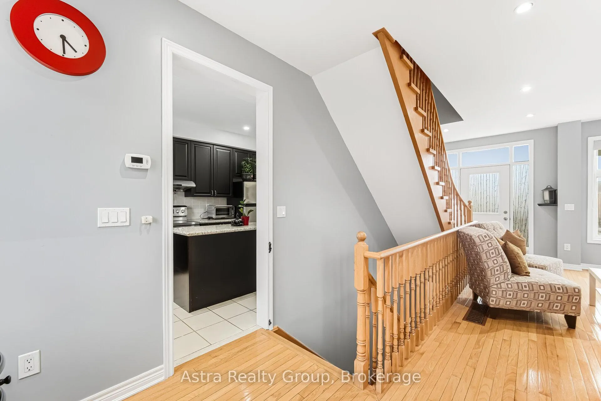 Photo 6 of 4731 Highway 7, Vaughan, East Woodbridge — HOMEH