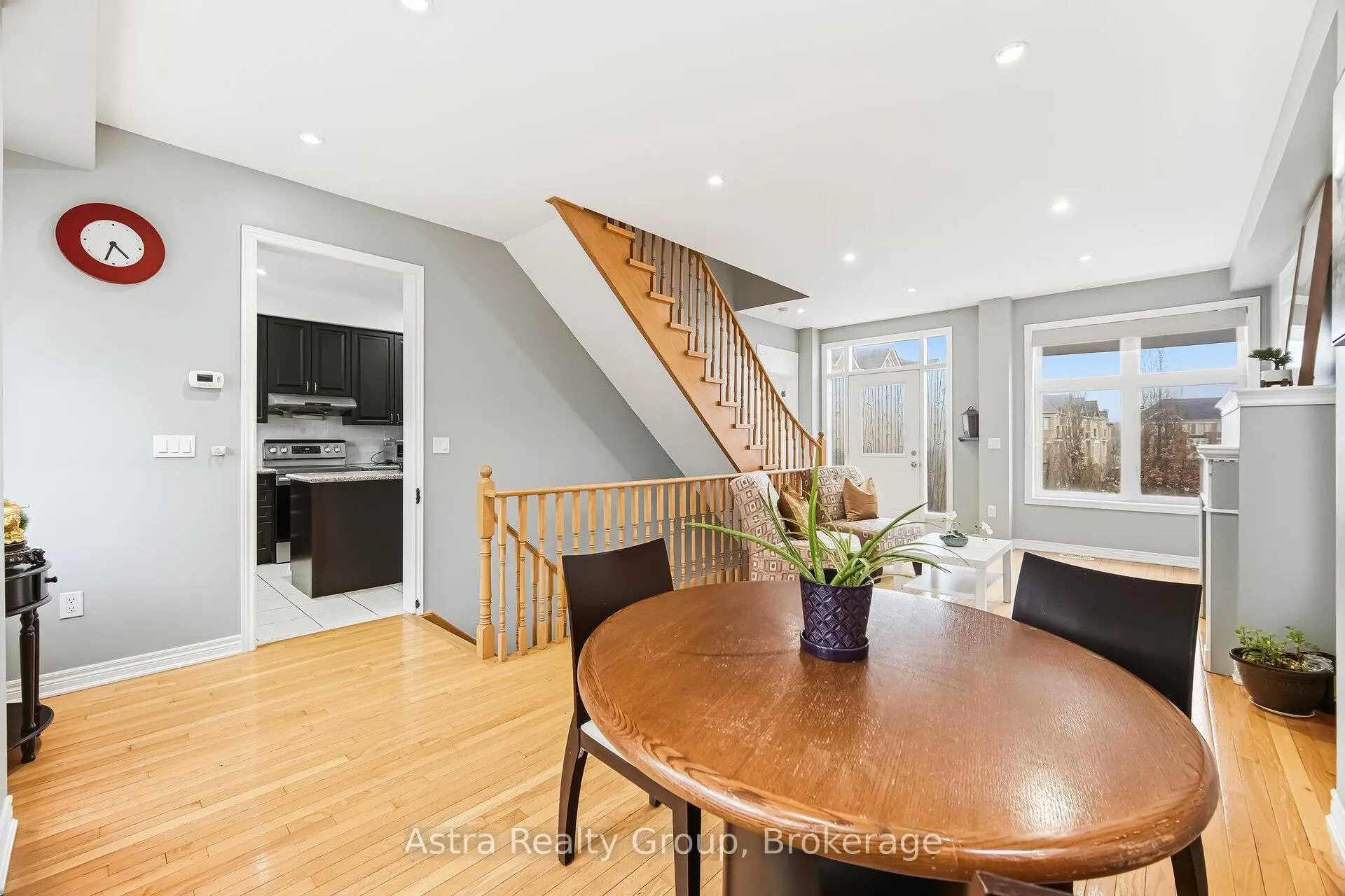 Photo 11 of 4731 Highway 7, Vaughan, East Woodbridge — HOMEH