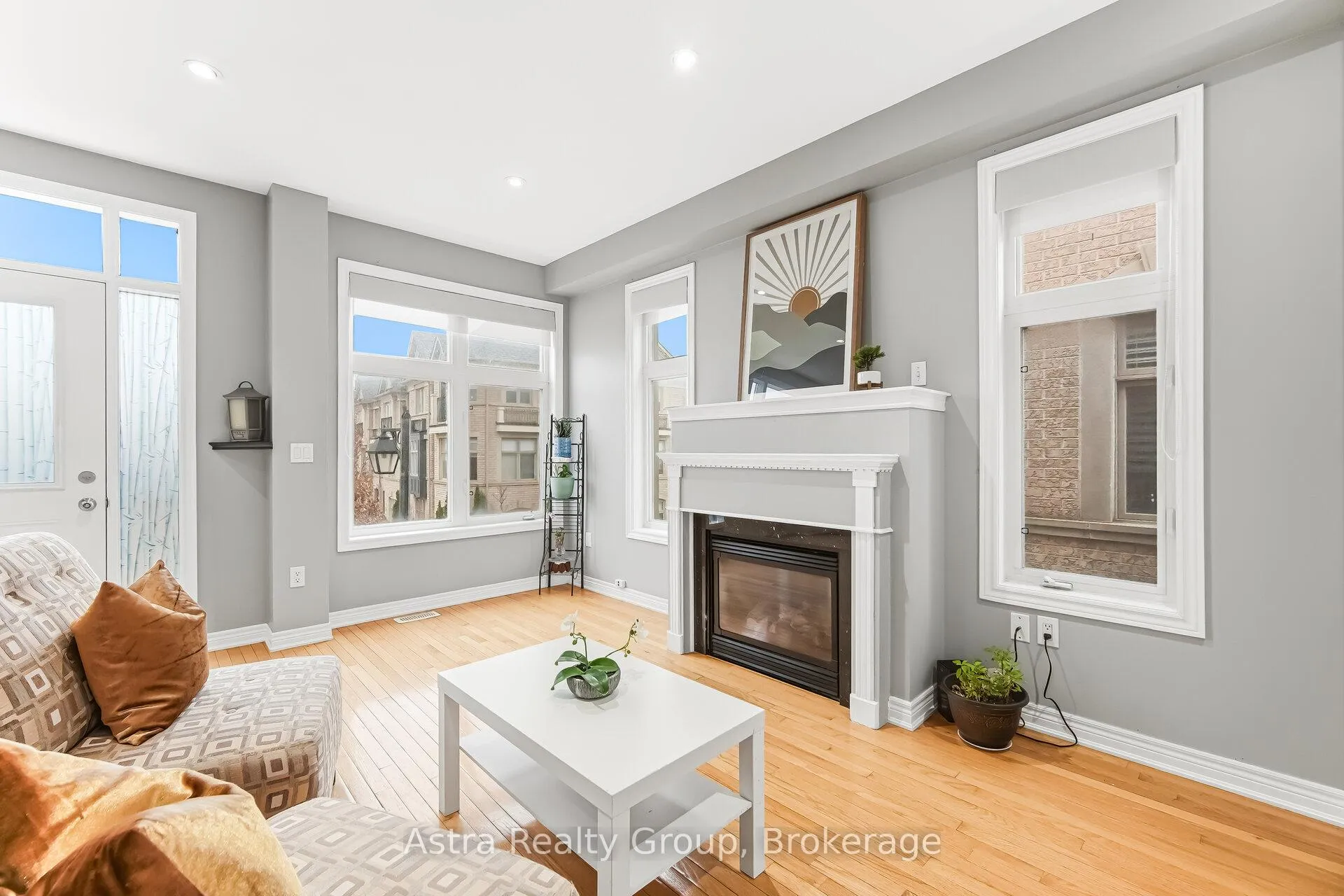 Photo 12 of 4731 Highway 7, Vaughan, East Woodbridge — HOMEH