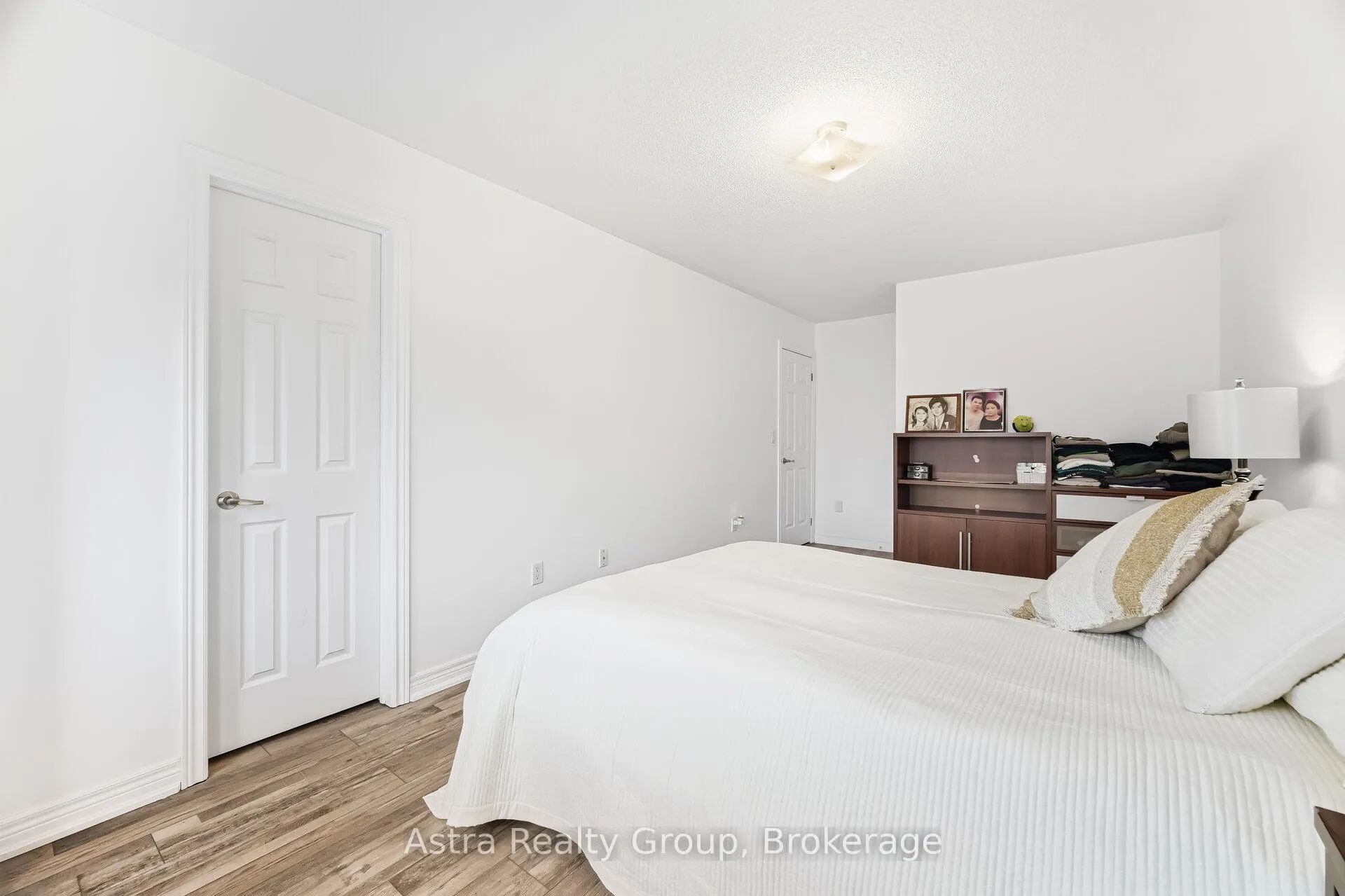 Photo 20 of 4731 Highway 7, Vaughan, East Woodbridge — HOMEH