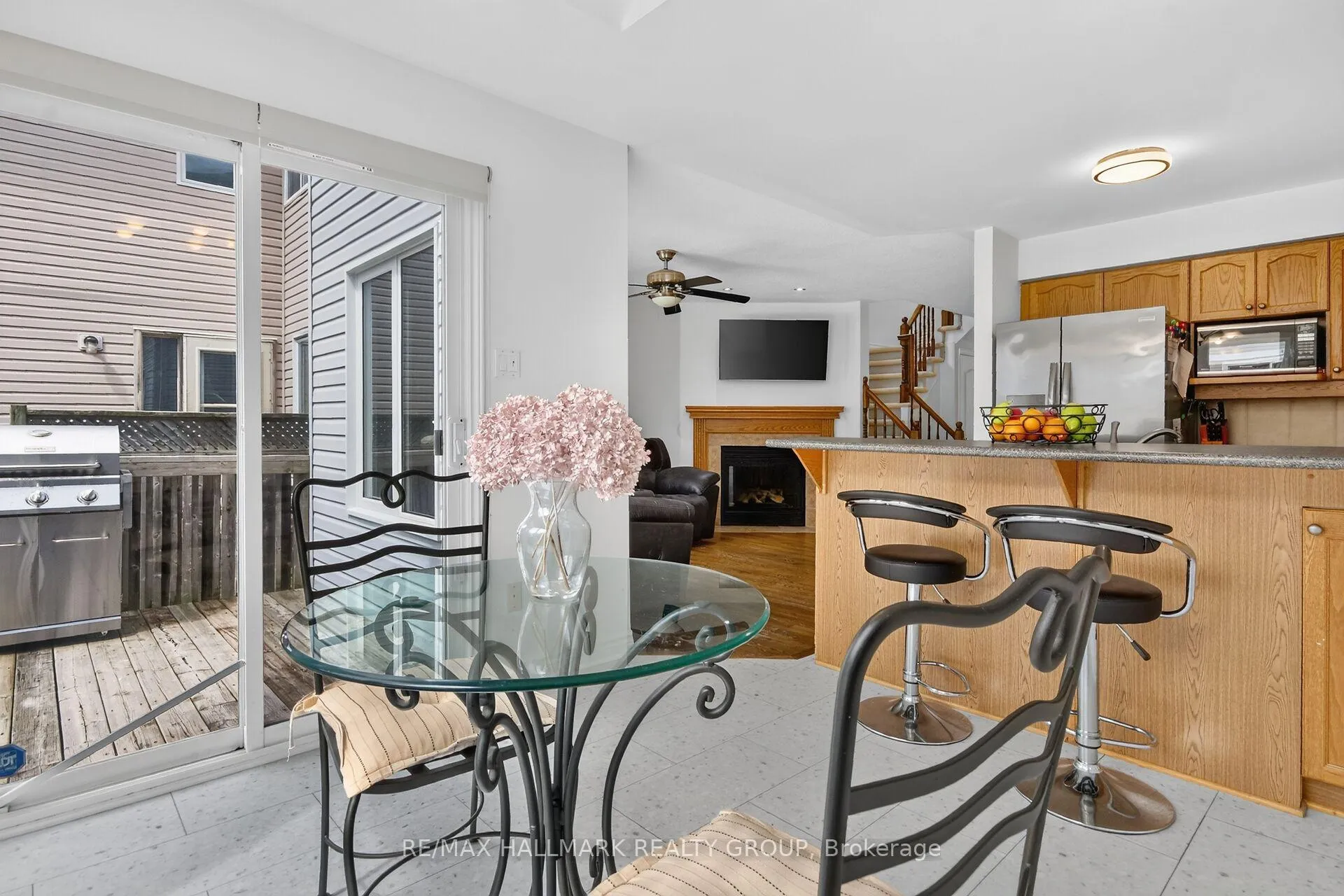 Photo 14 of 258 Deerfox Drive, Ottawa, Barrhaven - Longfields — HOMEH