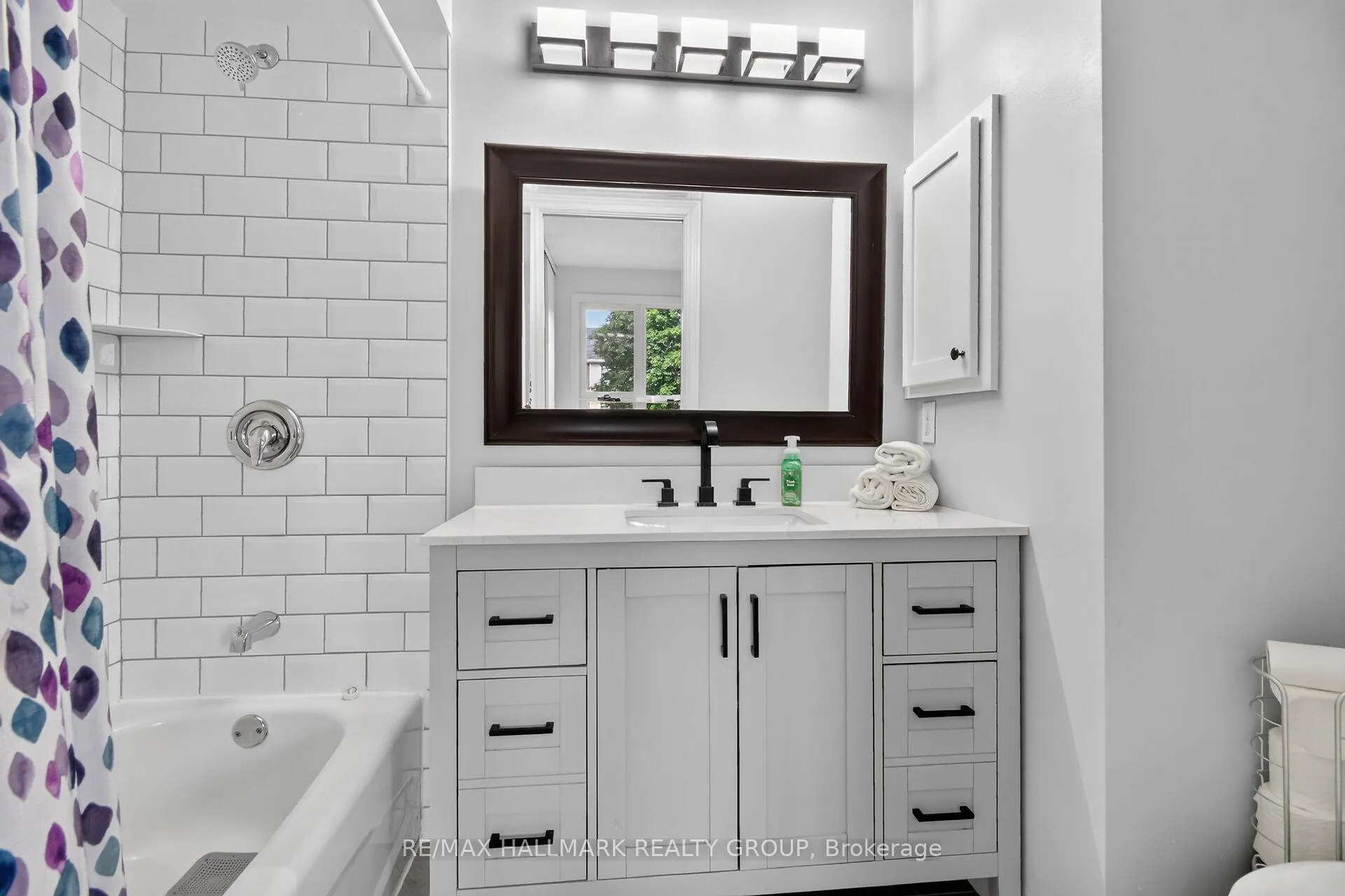 Photo 28 of 258 Deerfox Drive, Ottawa, Barrhaven - Longfields — HOMEH