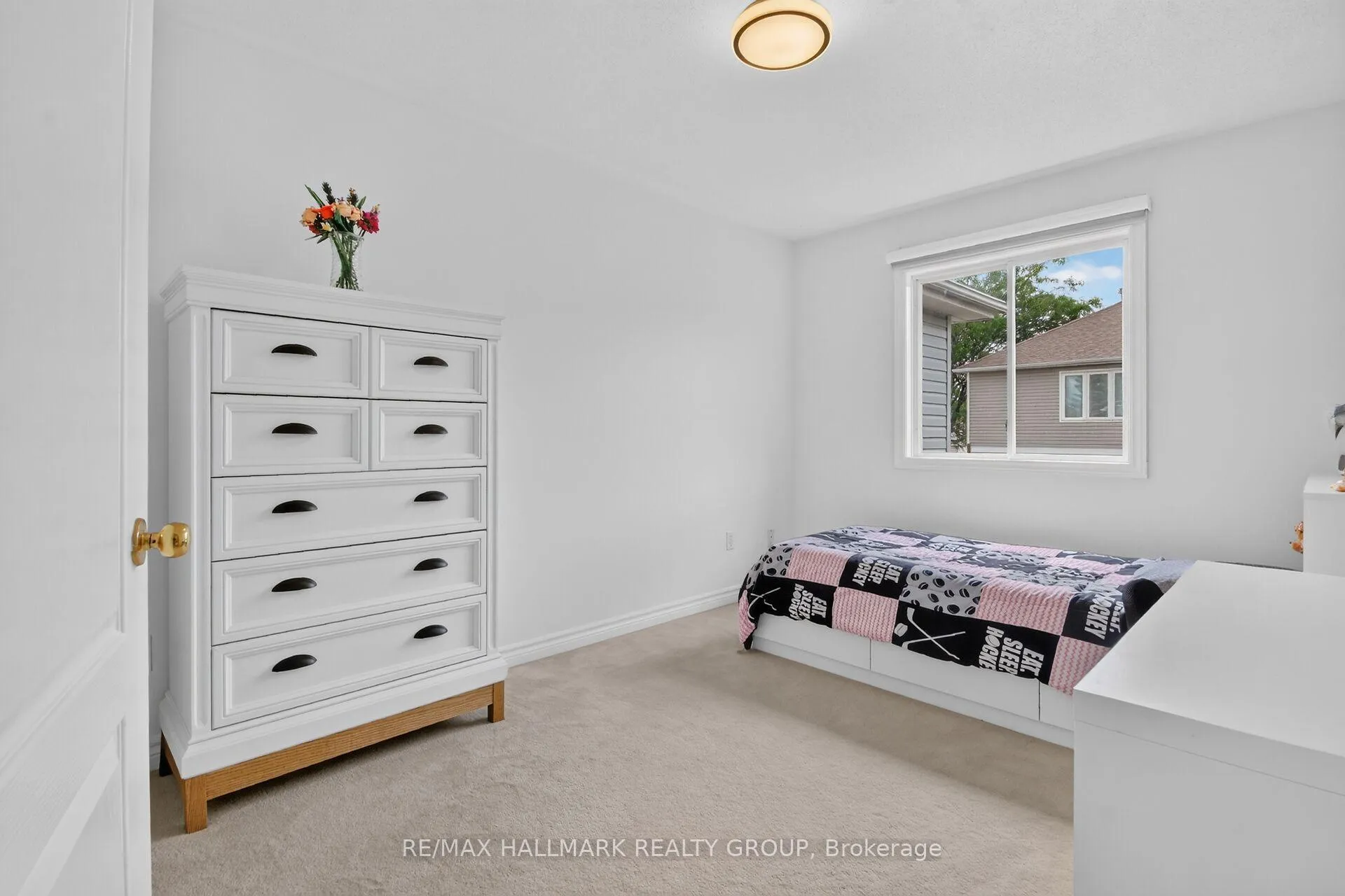 Photo 30 of 258 Deerfox Drive, Ottawa, Barrhaven - Longfields — HOMEH