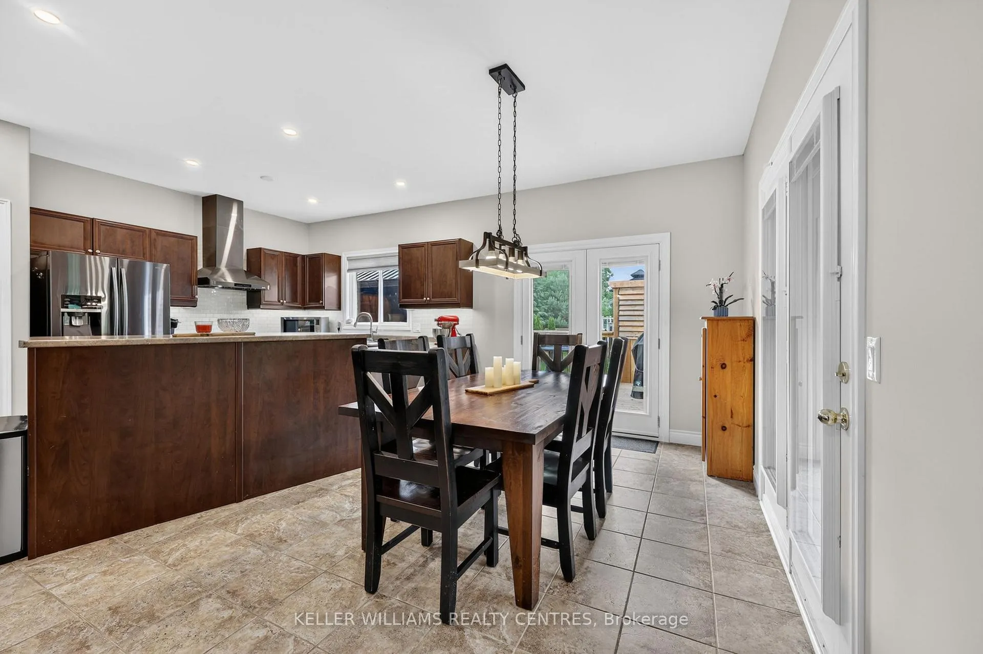 Photo 10 of 1655 St. John's Road, Innisfil, Alcona — HOMEH
