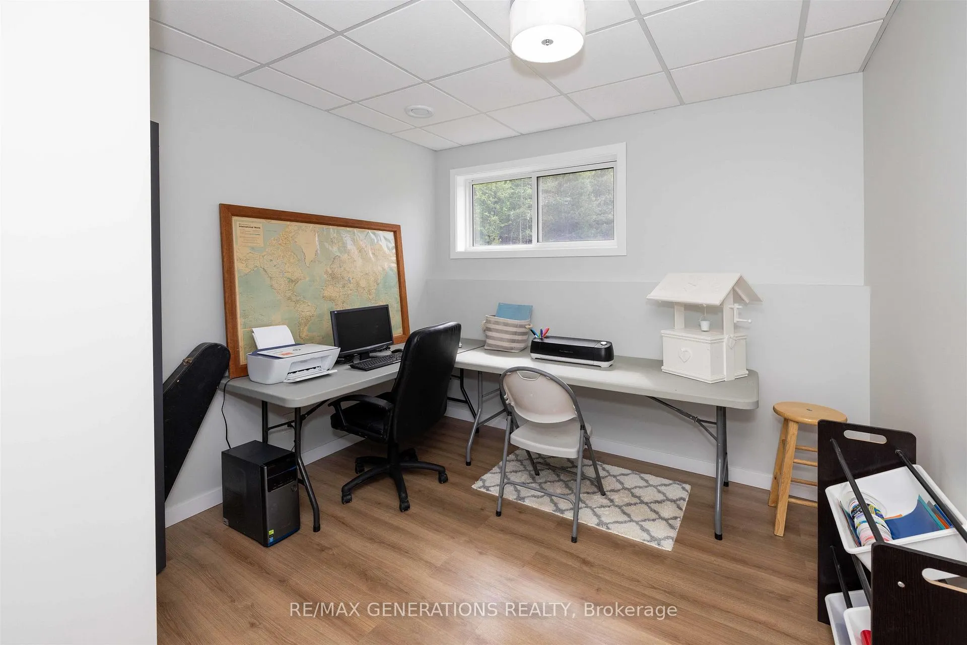 Photo 31 of 3281 Fairview Avenue, Thunder Bay, Rosslyn Road — HOMEH
