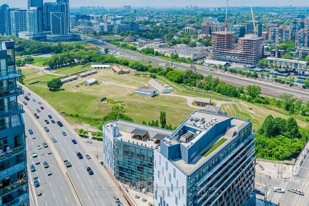 Photo 17 of Unit 3803, 19 Bathurst Street, Toronto, Waterfront Communities — HOMEH