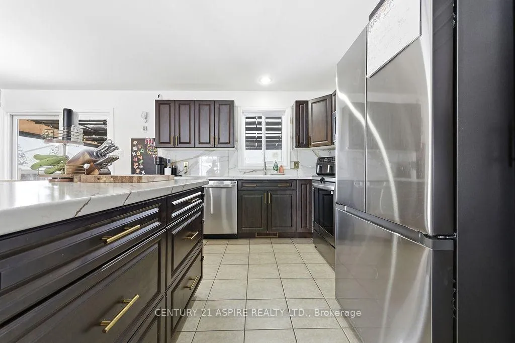 Photo 25 of 2036 Sandstone Crescent, Petawawa — HOMEH