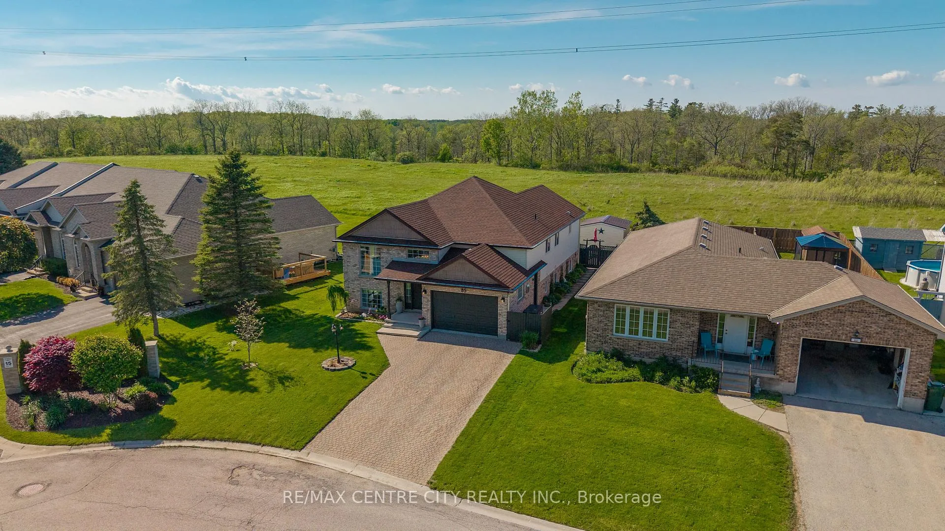 Photo 1 of 85 Donker Drive, St. Thomas — HOMEH