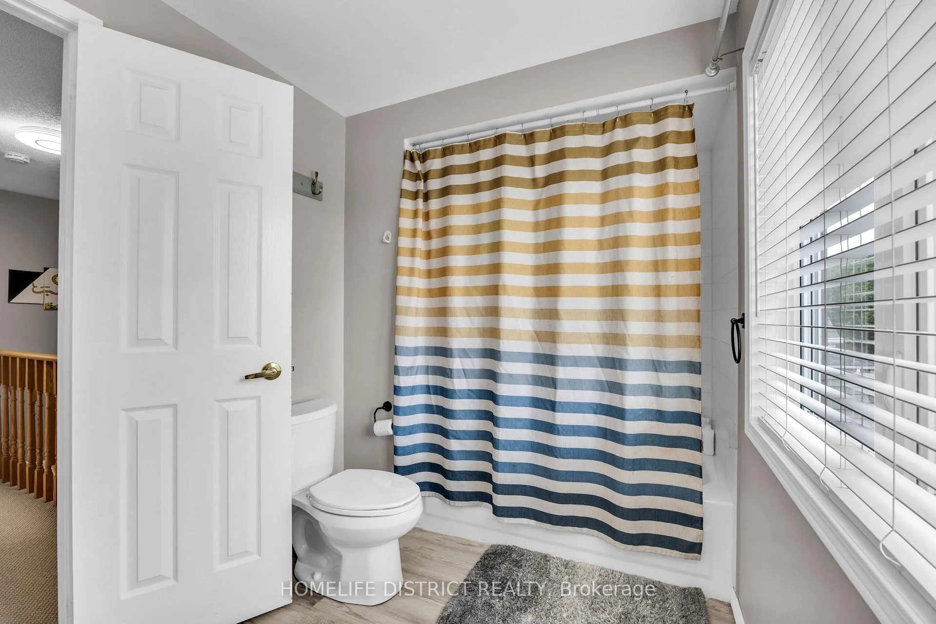 Photo 21 of 101 Champine Square, Clarington, Bowmanville — HOMEH