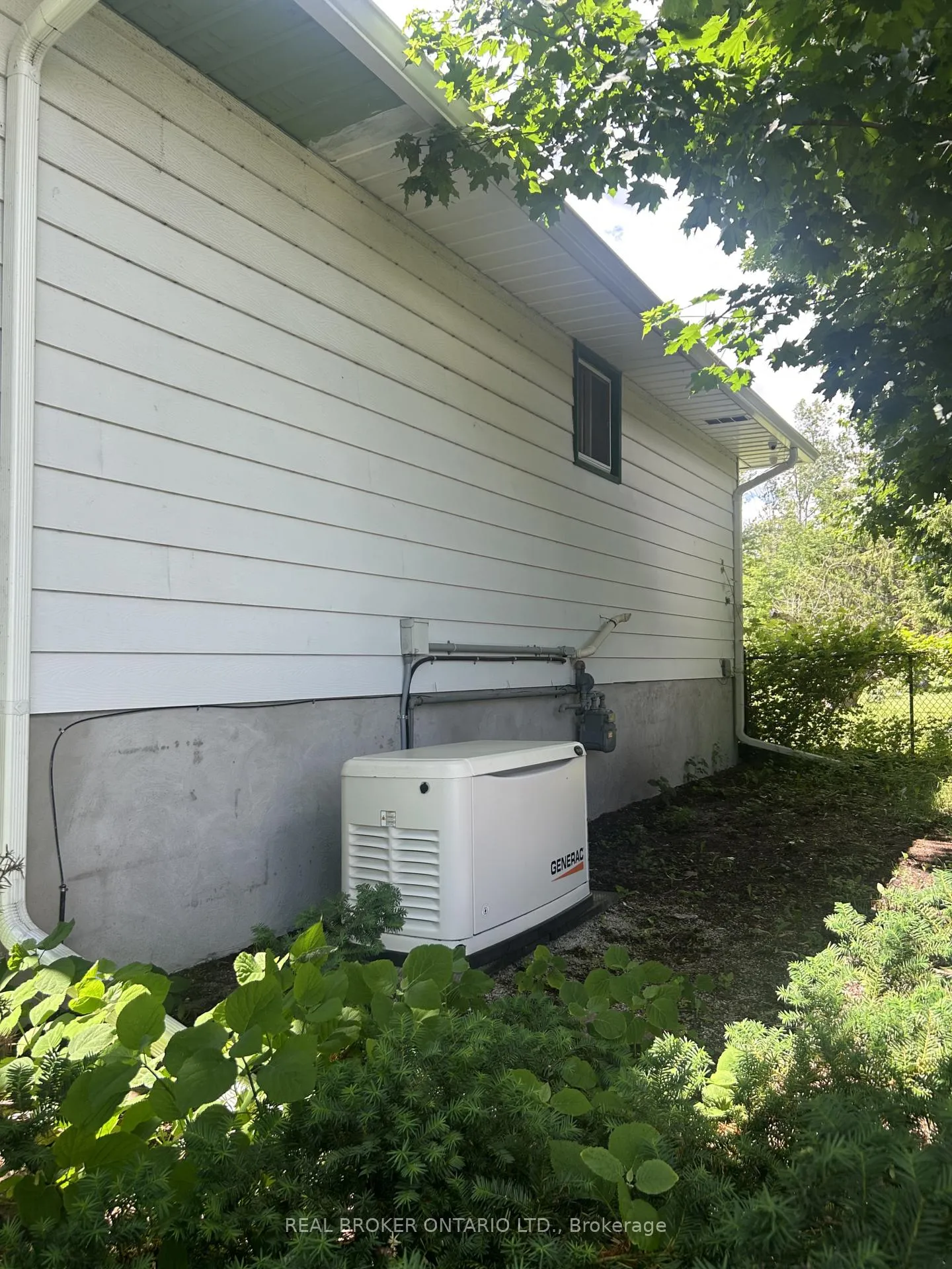 Photo 29 of 493 Bay Street, Orillia — HOMEH