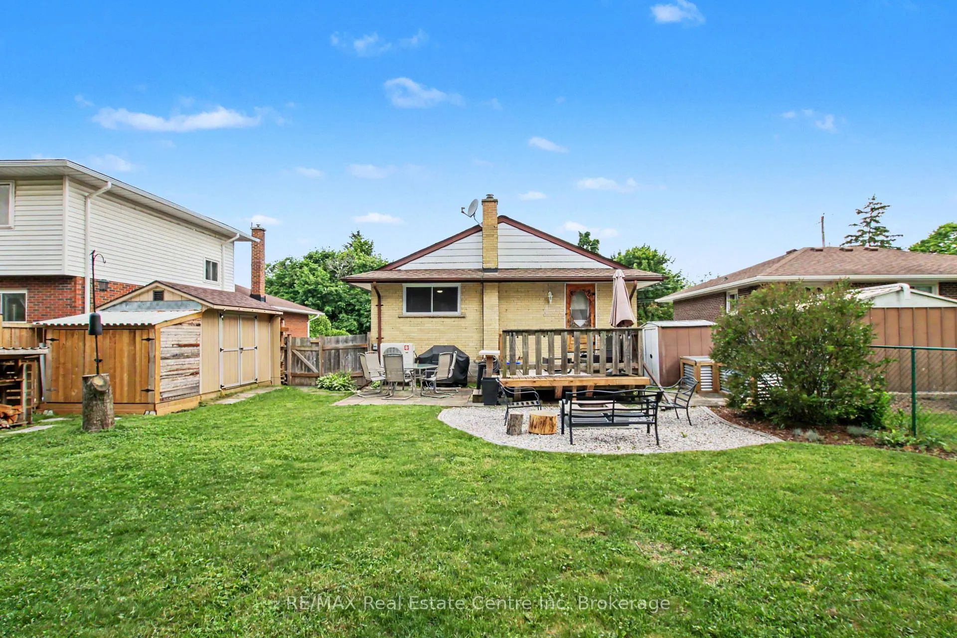 Photo 34 of 37 Ottawa Crescent, Guelph, St. George's — HOMEH