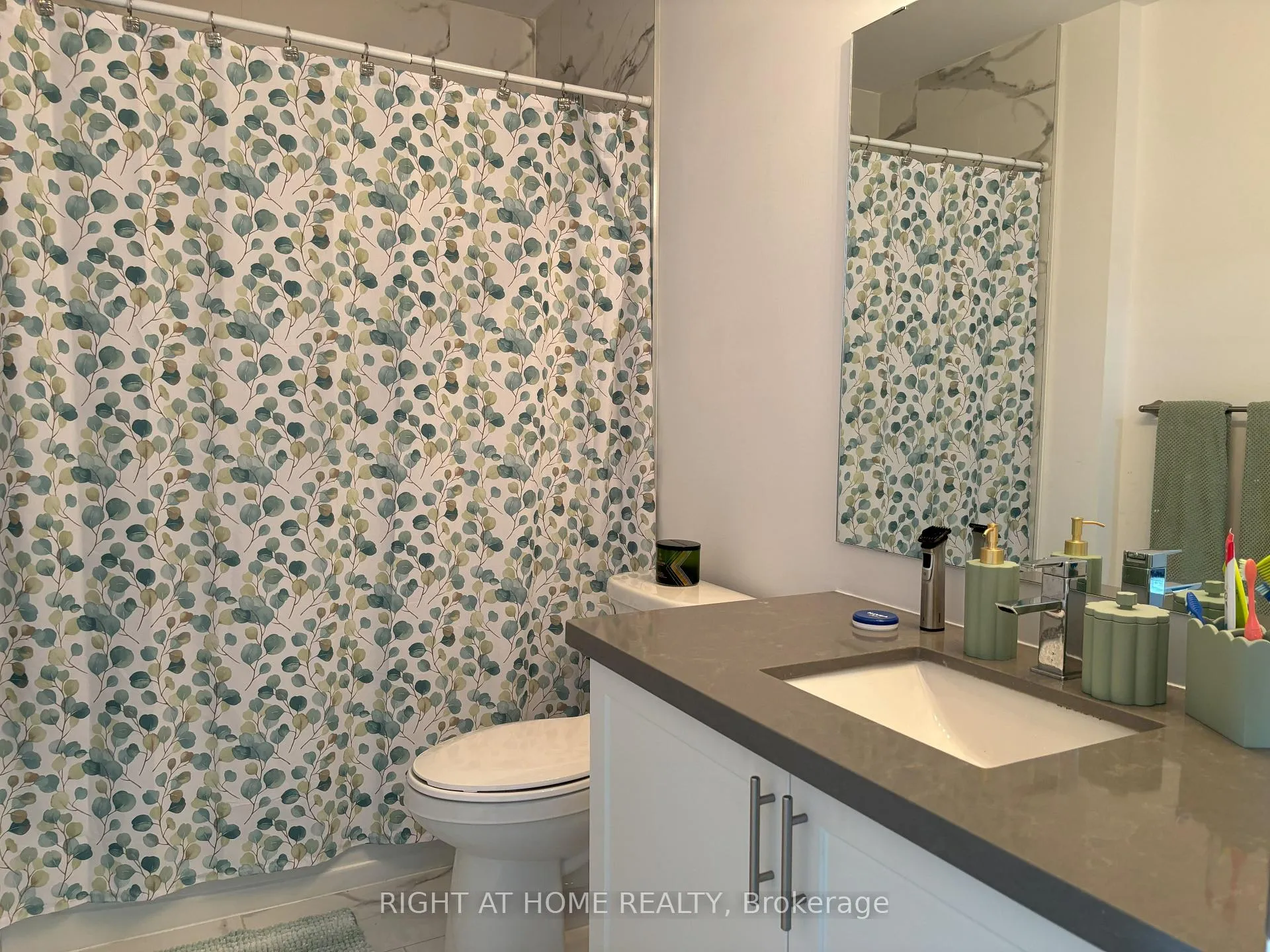 Photo 17 of Unit 519, 125 Shoreview Place, Hamilton, Lakeshore — HOMEH