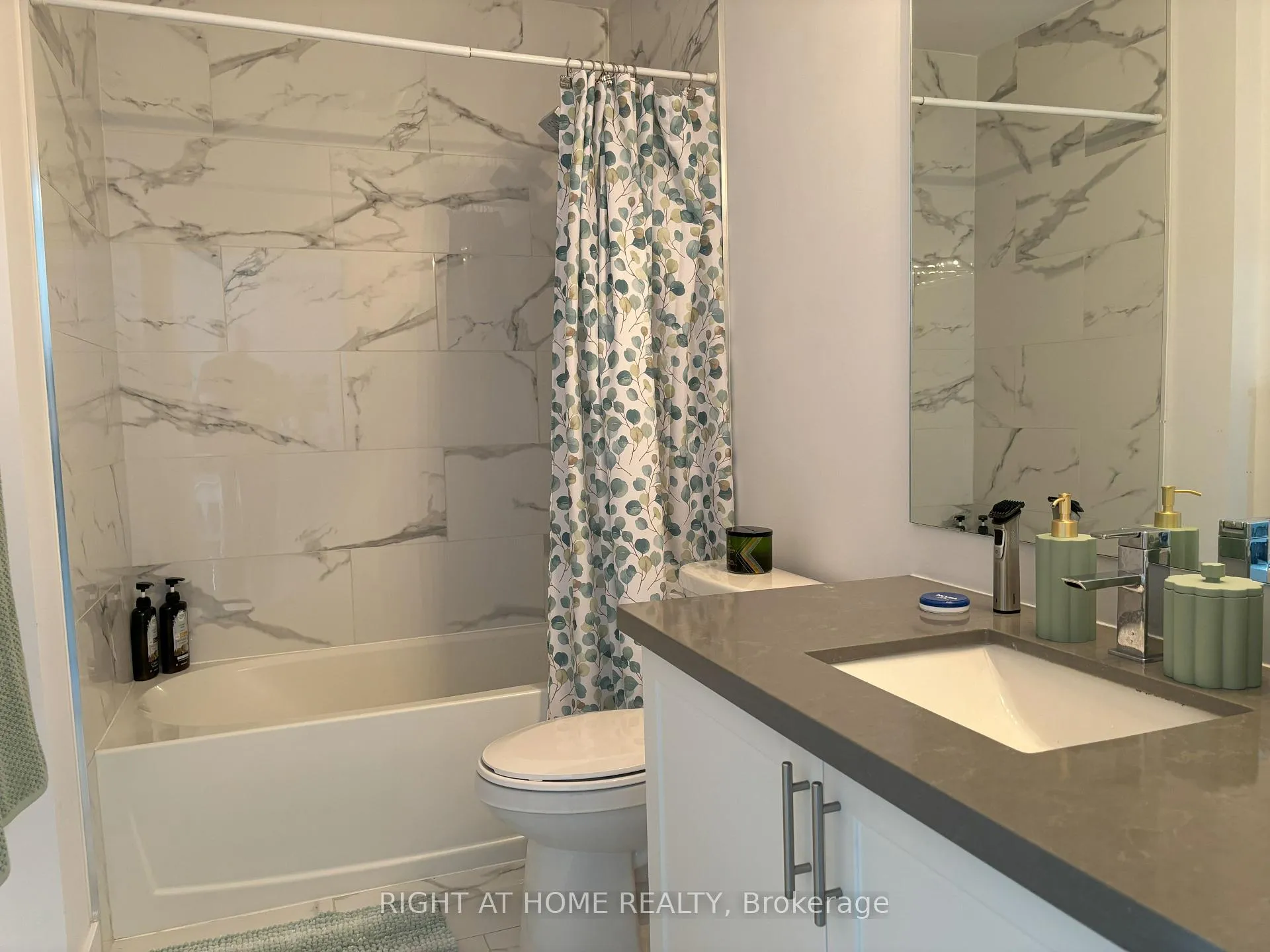 Photo 18 of Unit 519, 125 Shoreview Place, Hamilton, Lakeshore — HOMEH