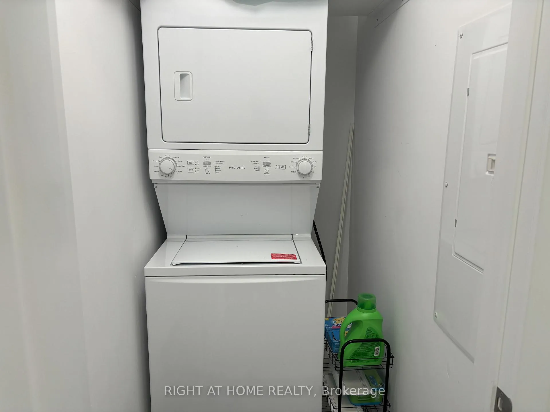 Photo 23 of Unit 519, 125 Shoreview Place, Hamilton, Lakeshore — HOMEH