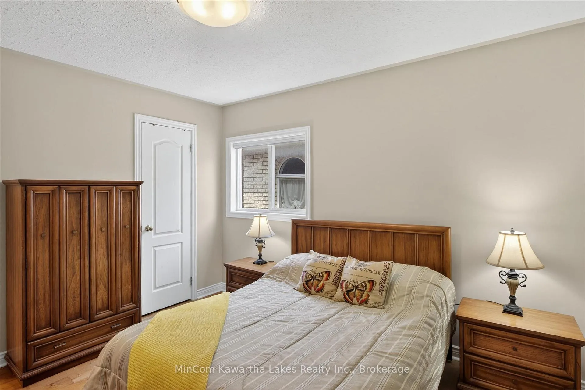 Photo 21 of 788 Hemlock Street, Peterborough, Northcrest Ward 5 — HOMEH
