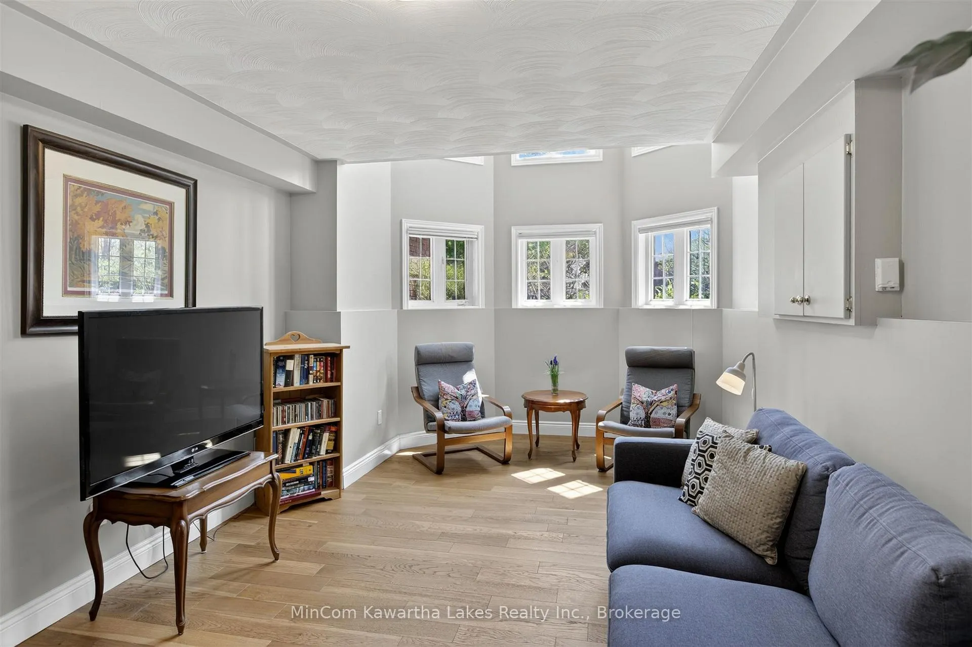 Photo 27 of 788 Hemlock Street, Peterborough, Northcrest Ward 5 — HOMEH
