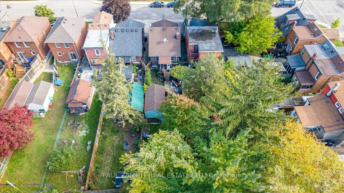 Photo 31 of 4 Binswood Avenue, Toronto, Danforth Village-East York — HOMEH